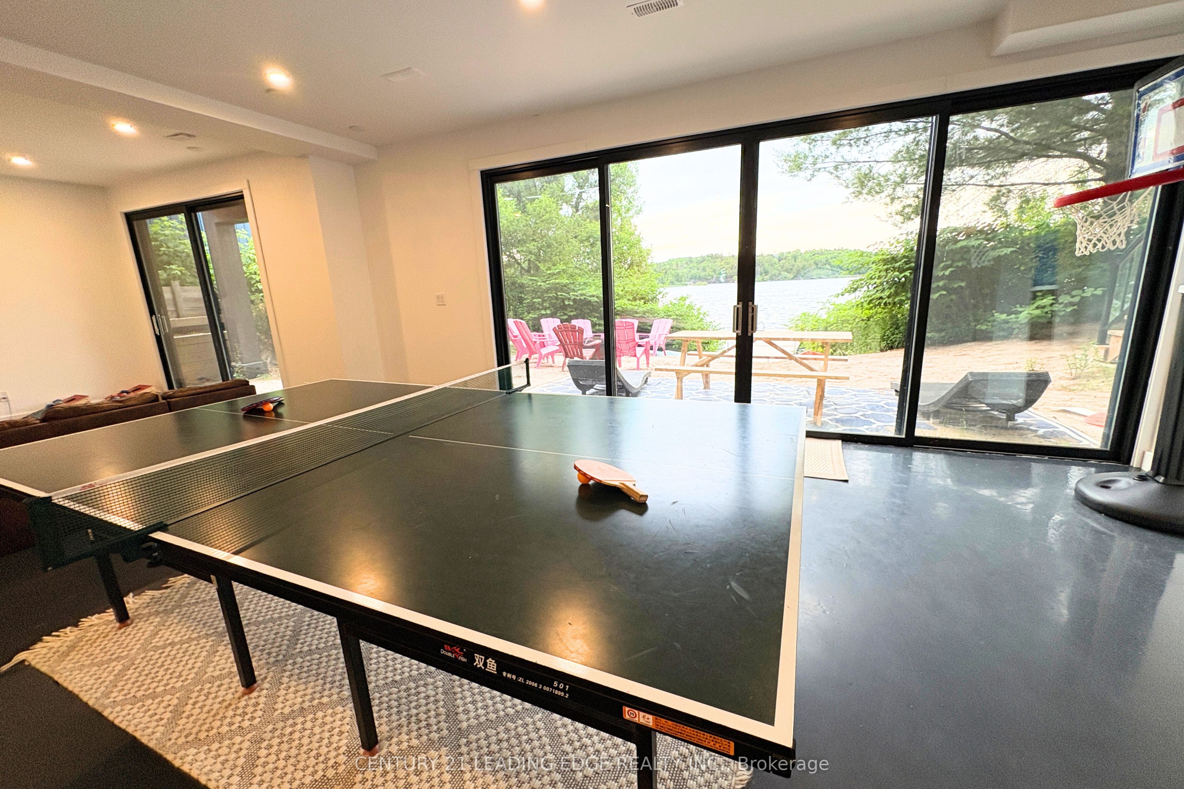 34 Ottawa Avenue Property Photo 19