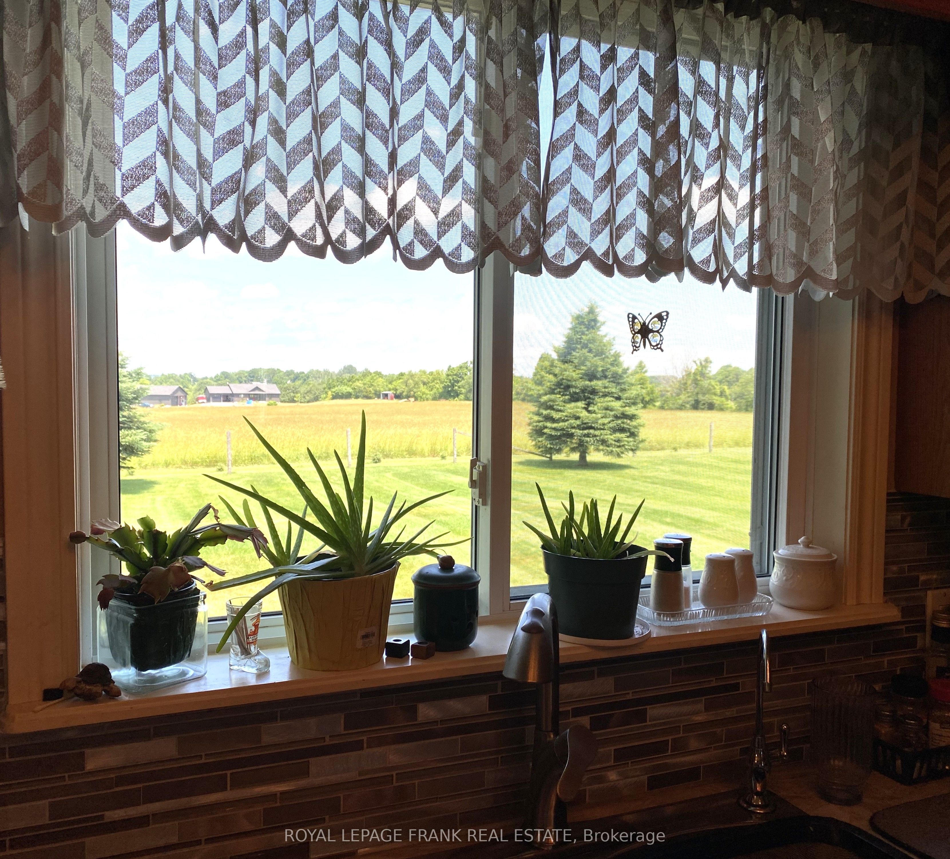 13642 Telephone Road Property Photo 9