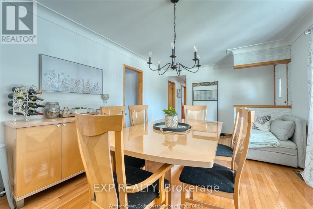 337 Evelyn Street Property Photo 10