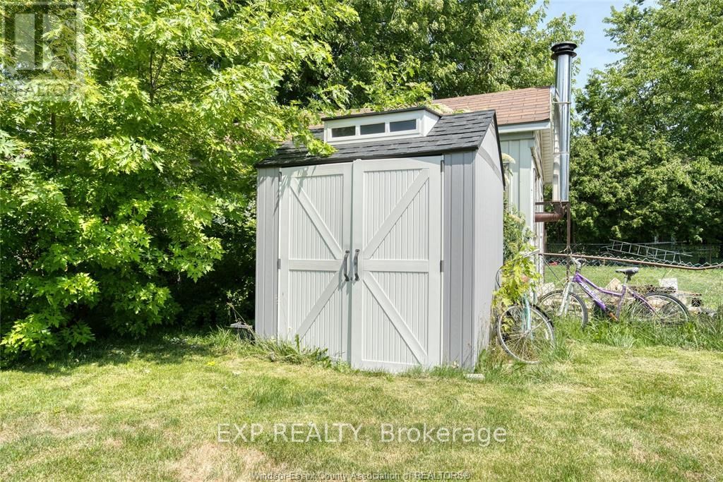 337 Evelyn Street Property Photo 39