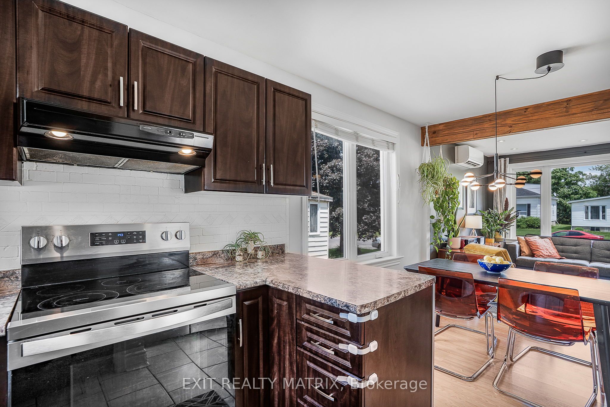524 Gascon Street Property Photo 14