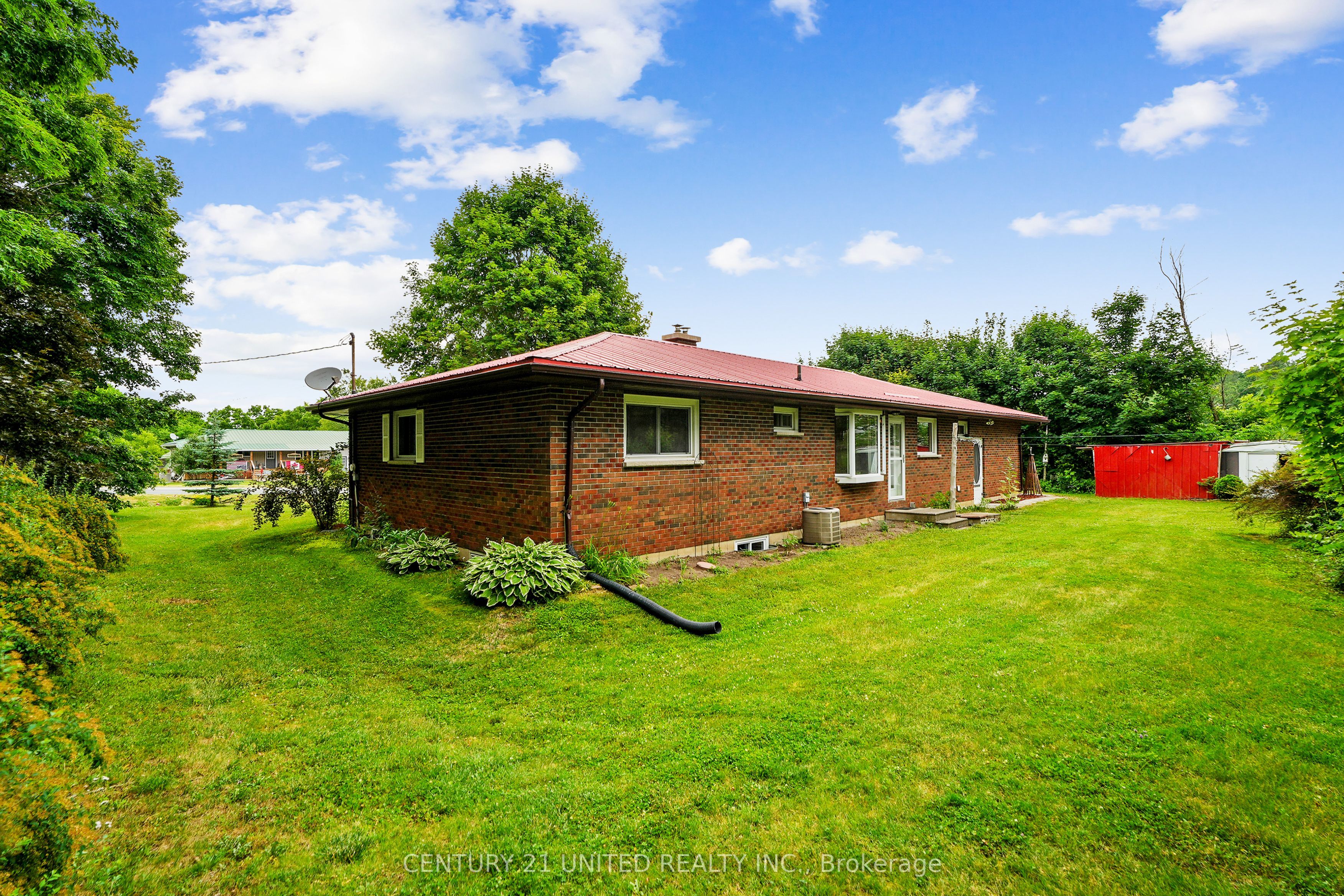 35 Dominion Street Property Photo 11