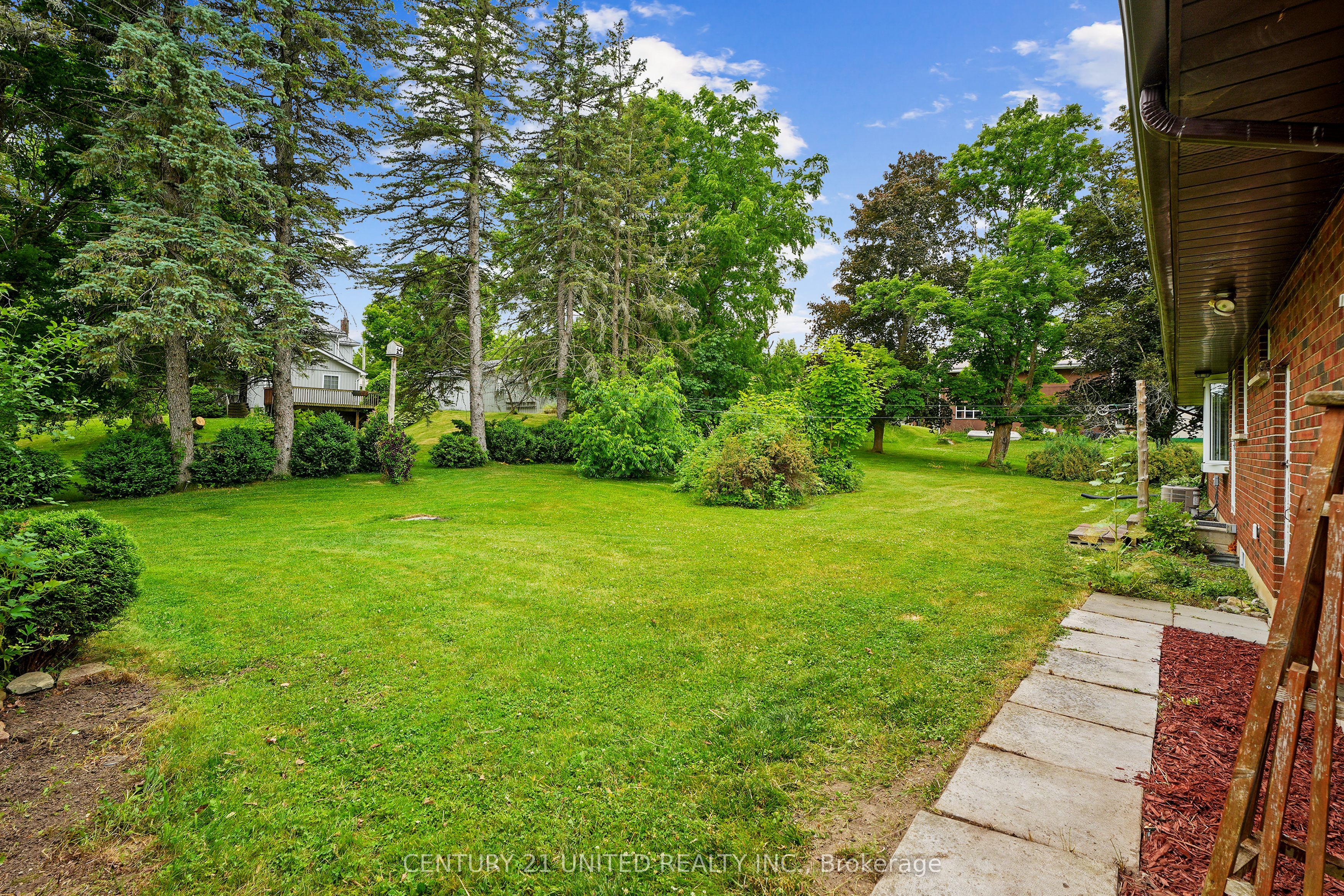35 Dominion Street Property Photo 17
