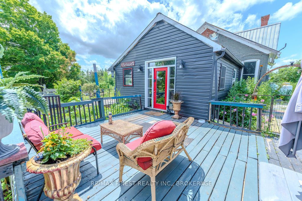 142 Cooks Road Property Photo 1
