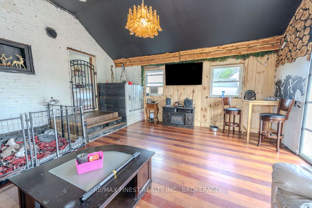 142 Cooks Road Property Photo 11