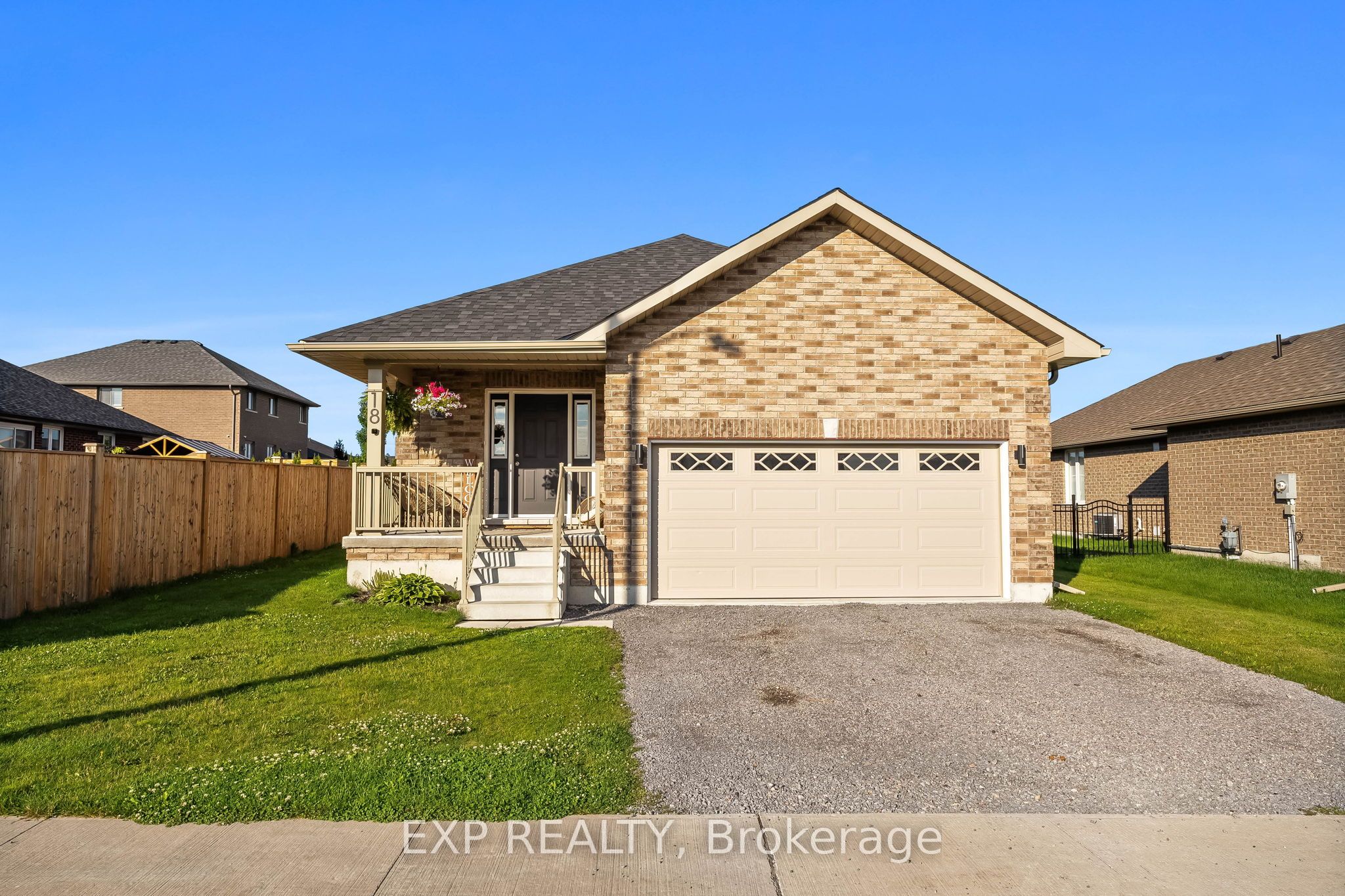 18 Noah Lane Property Photo 1