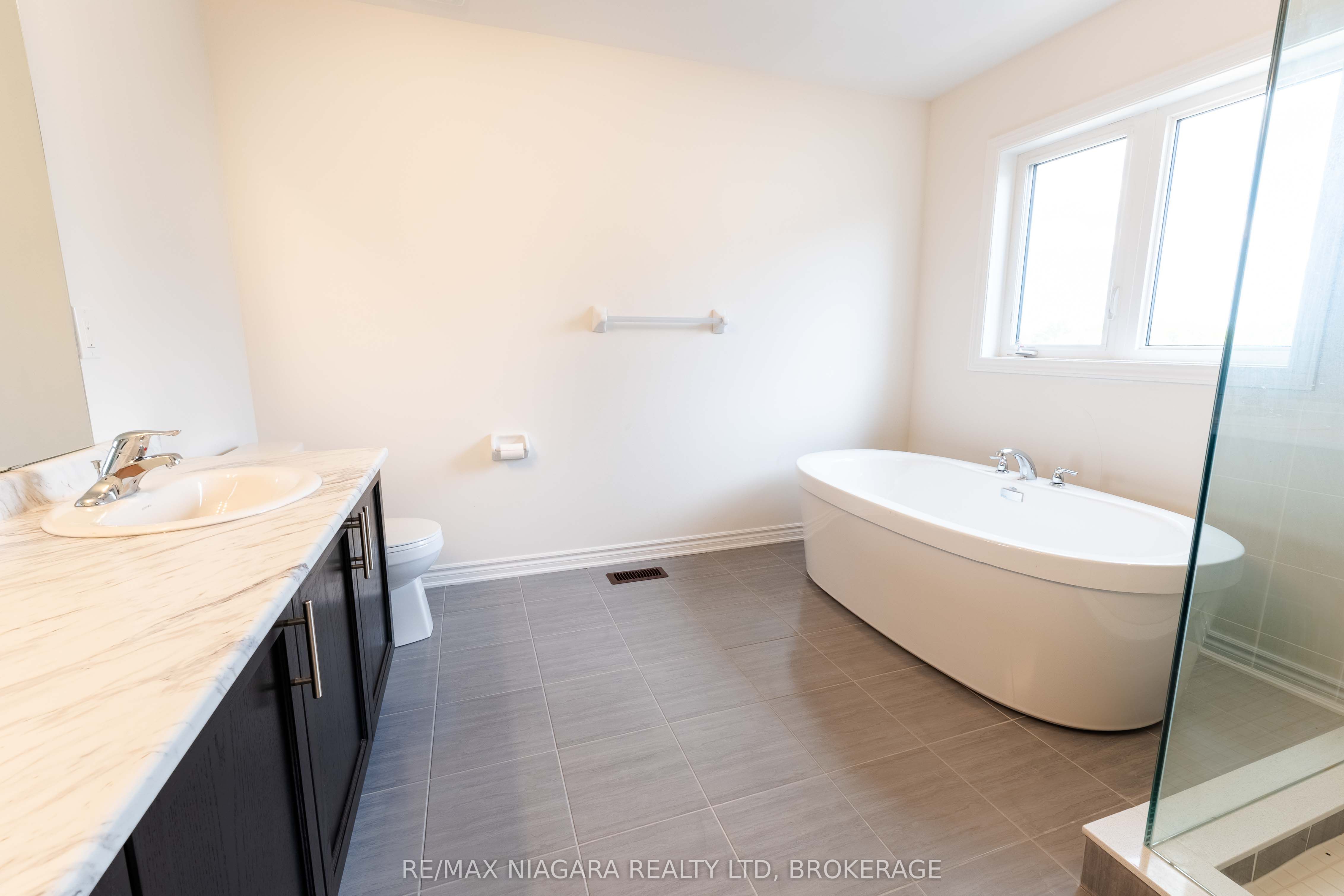 25 Oriole Crescent Property Photo 12