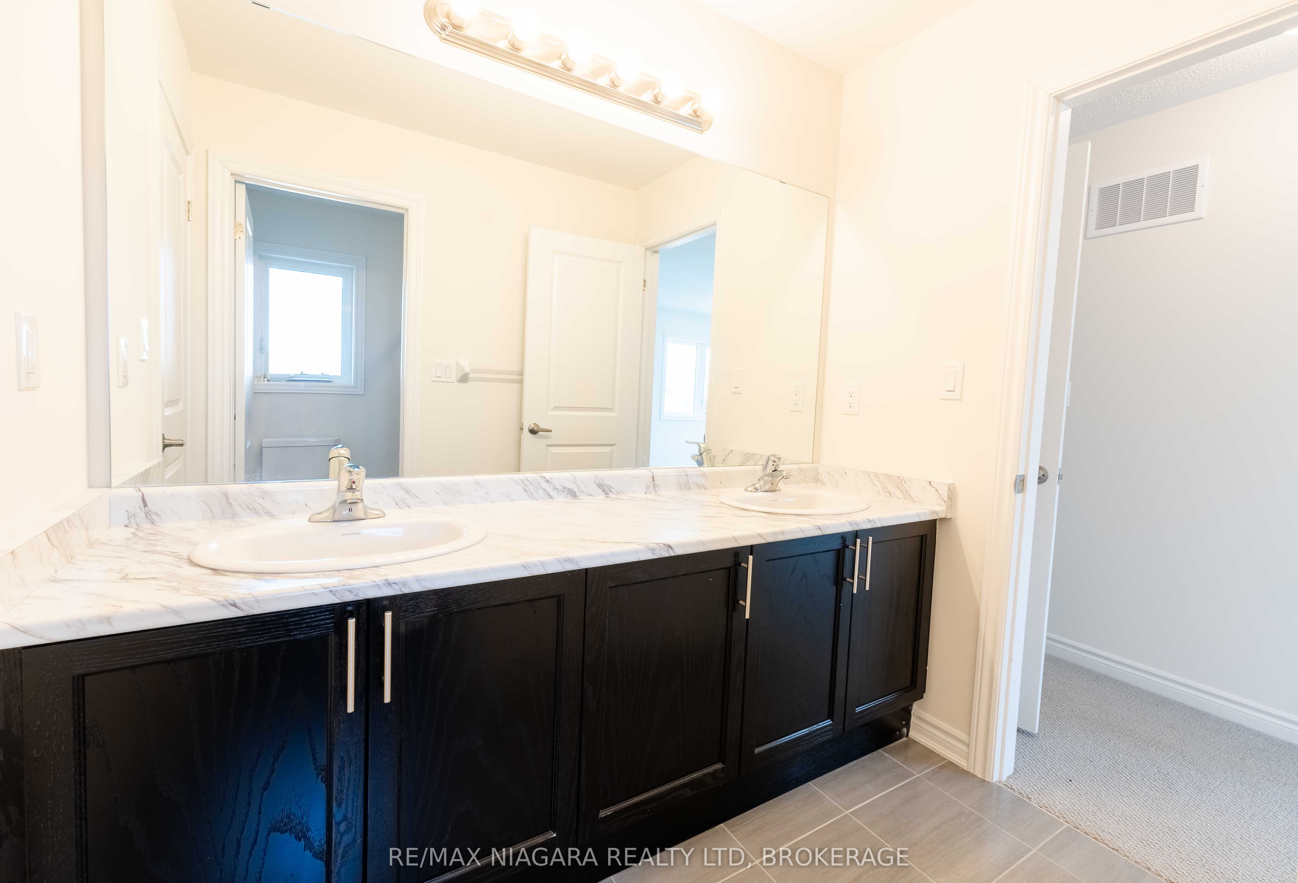25 Oriole Crescent Property Photo 22