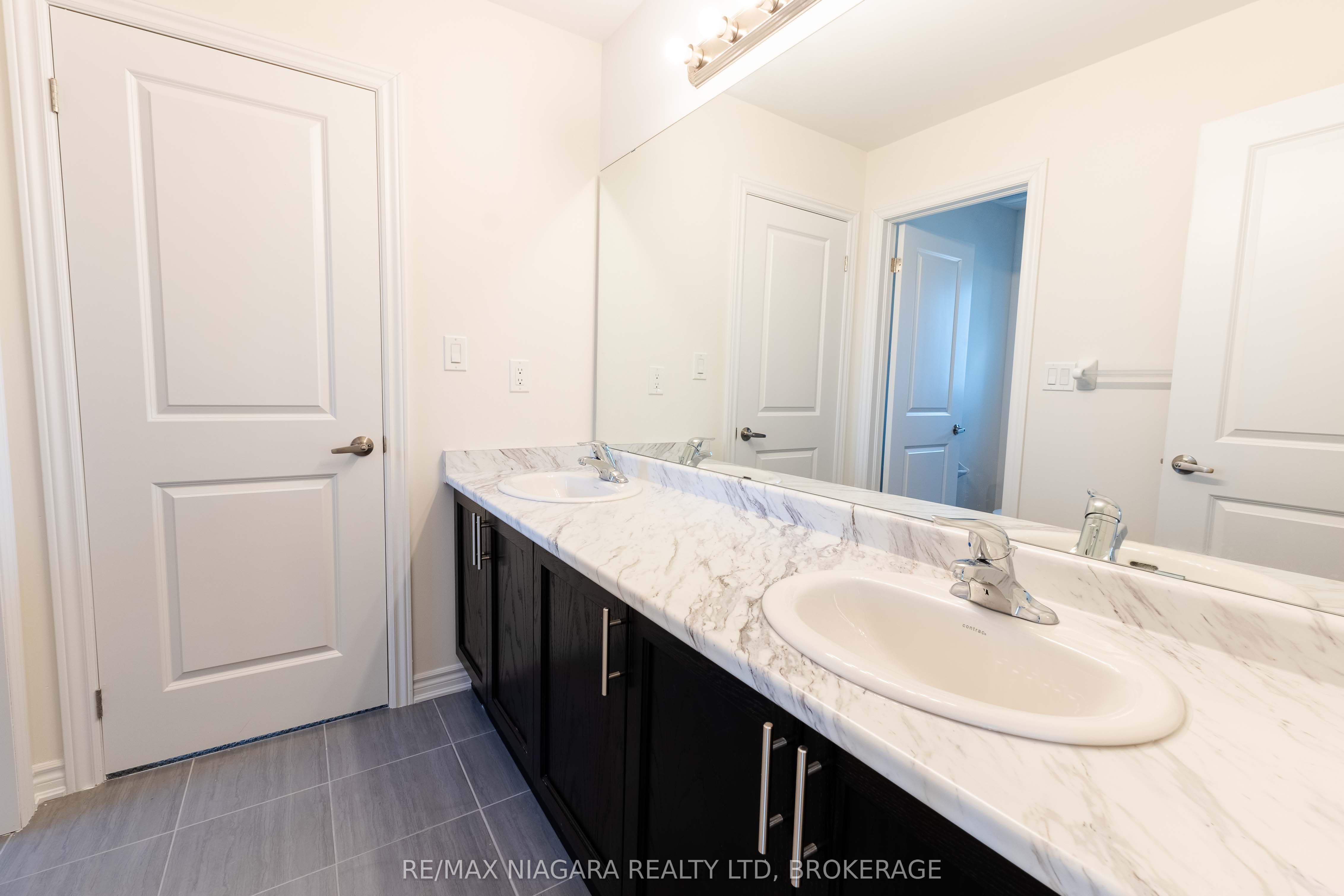 25 Oriole Crescent Property Photo 23