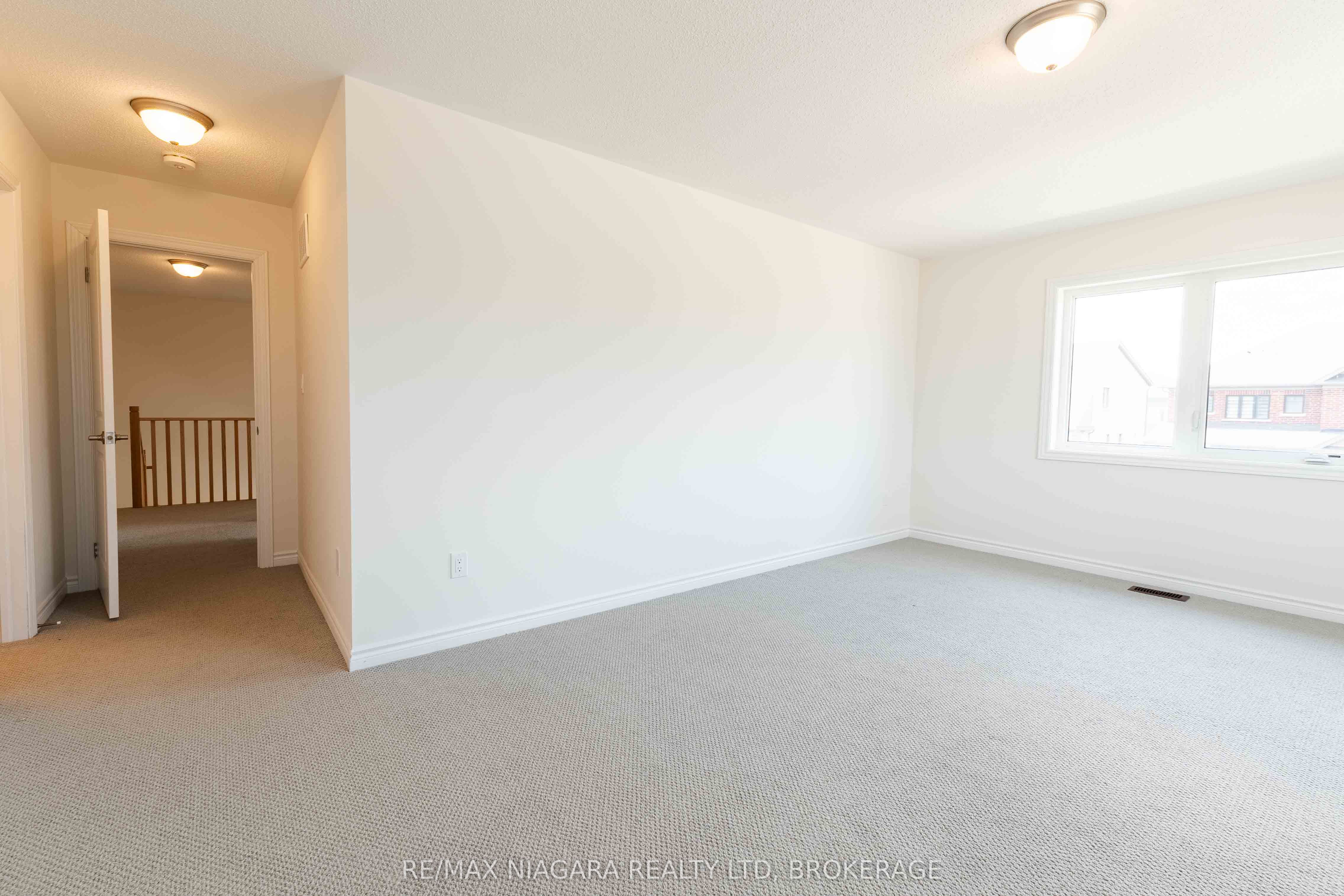 25 Oriole Crescent Property Photo 29