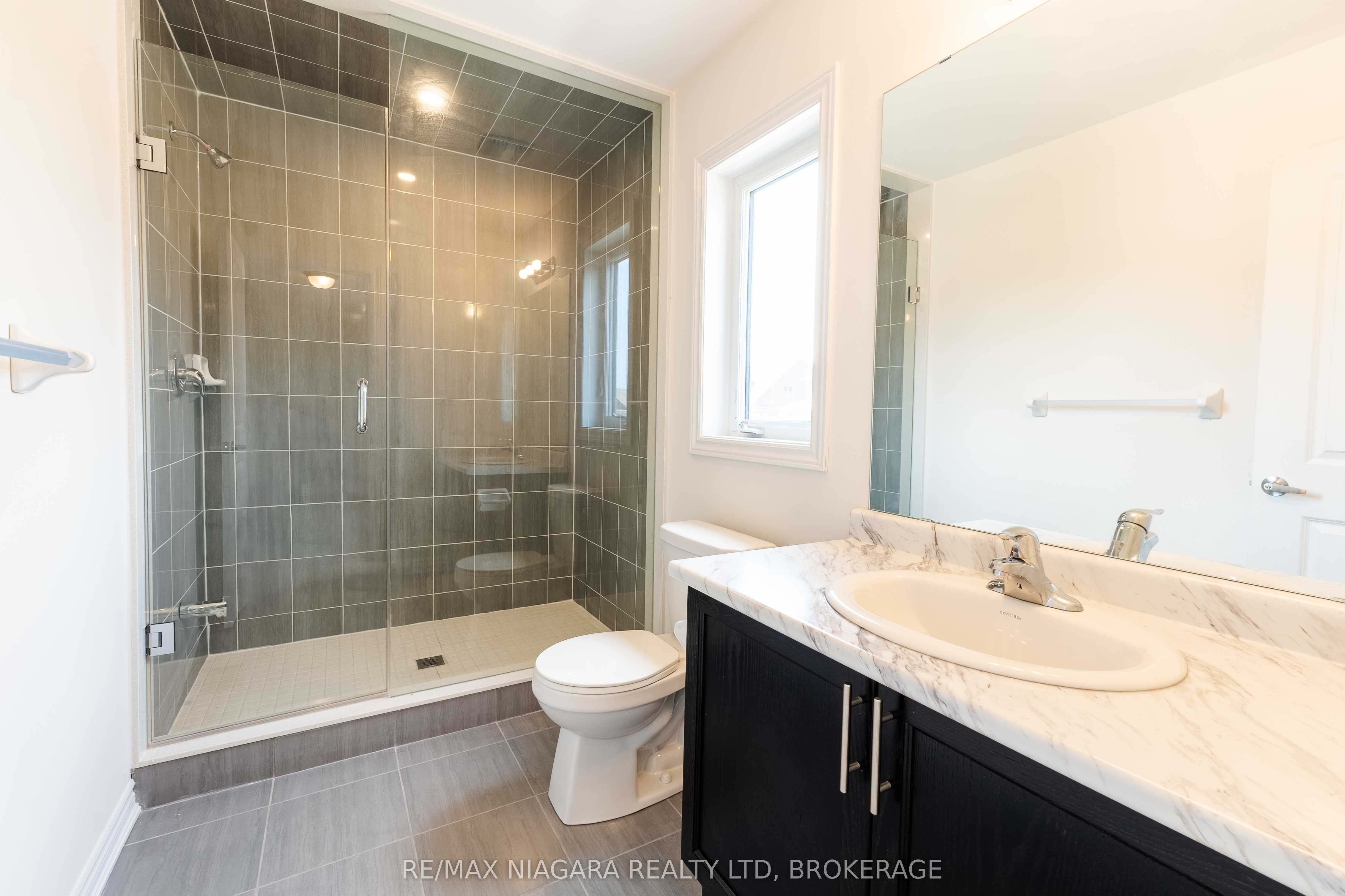 25 Oriole Crescent Property Photo 37