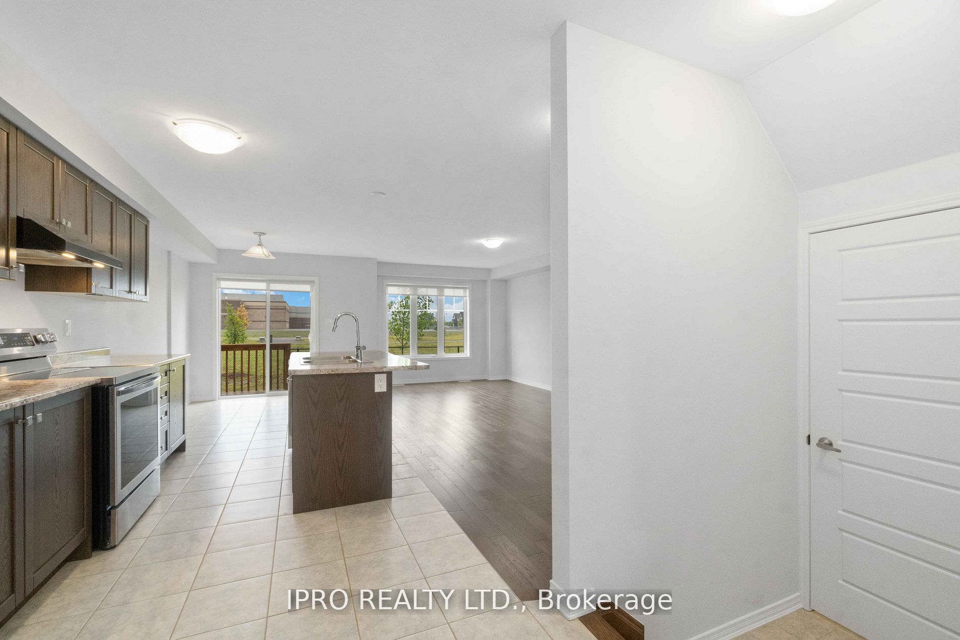 17 Armes Street Property Photo 6