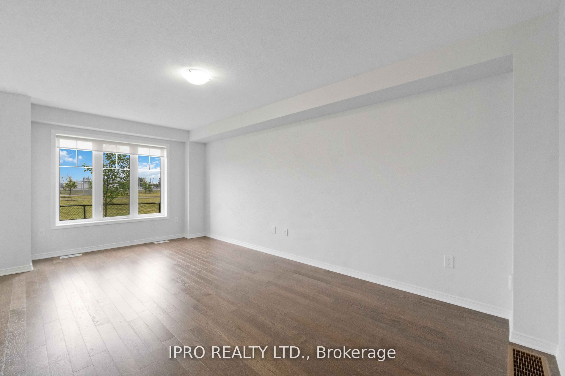 17 Armes Street Property Photo 27