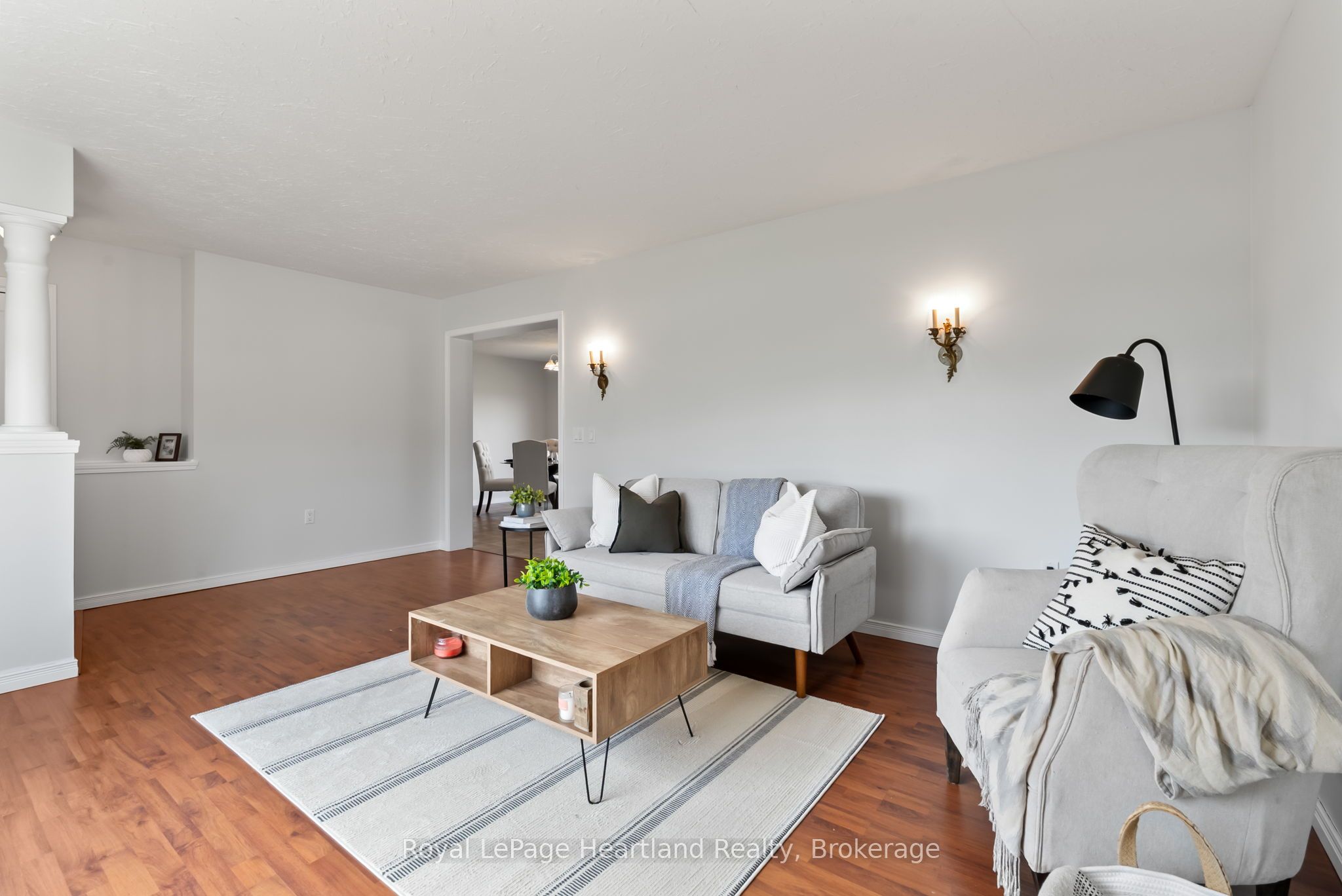 214 Margaret Street S Property Photo 13