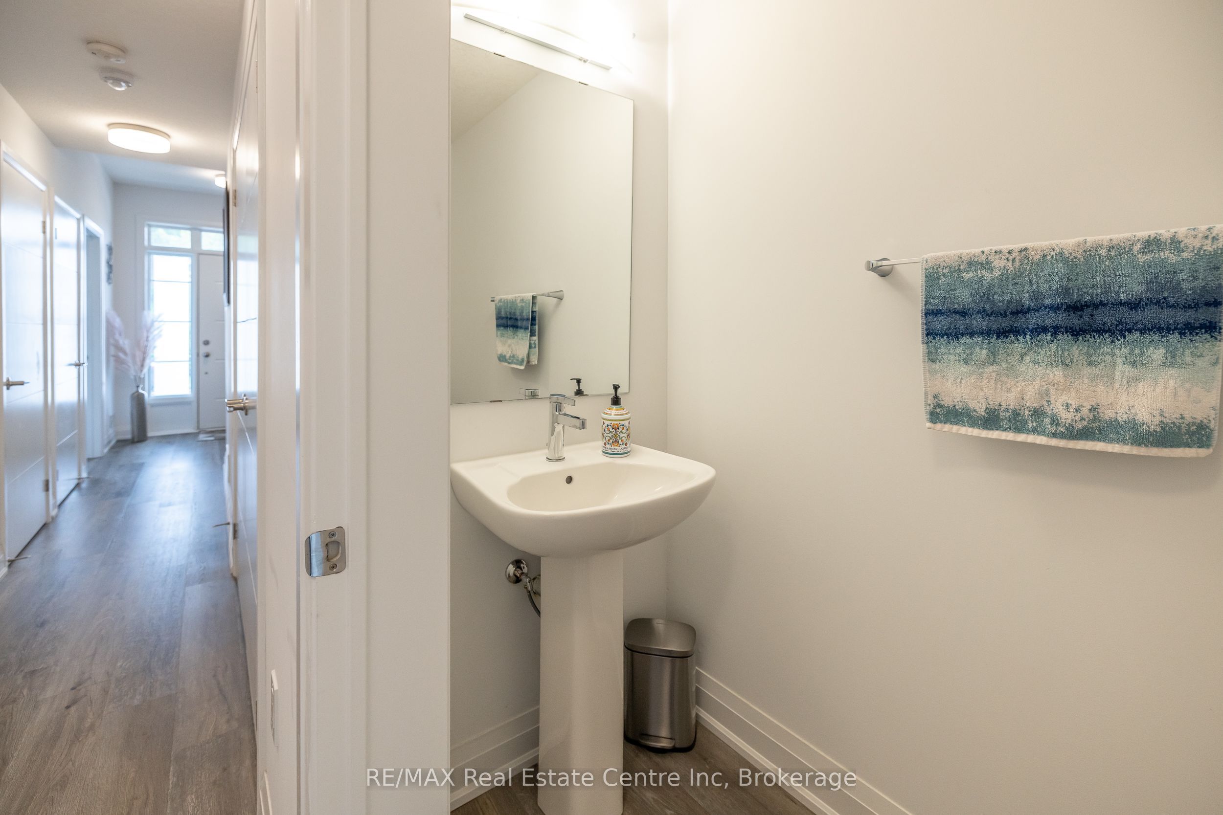 170 Huron Street Property Photo 21