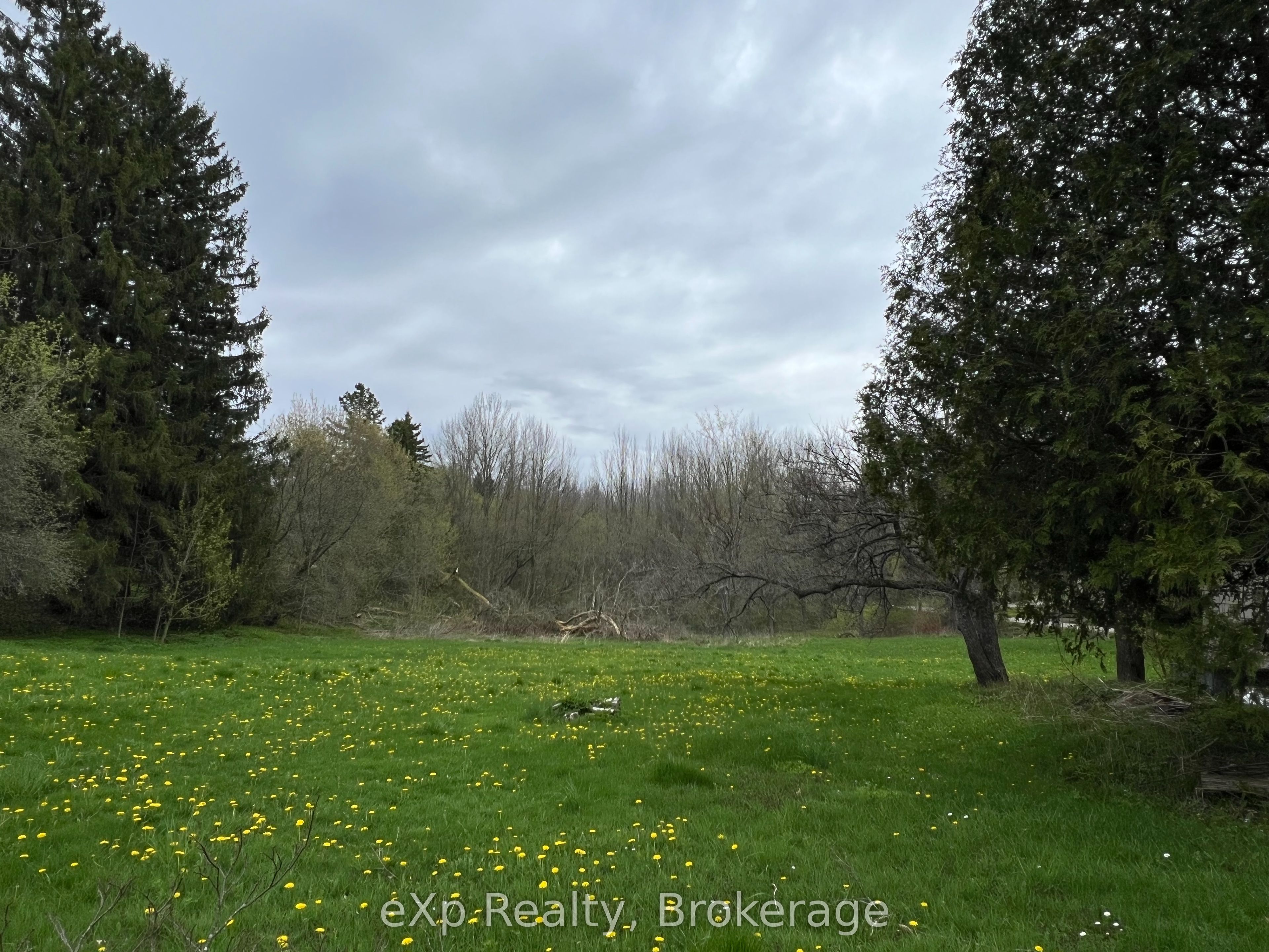 791 23rd Street W Property Photo 3