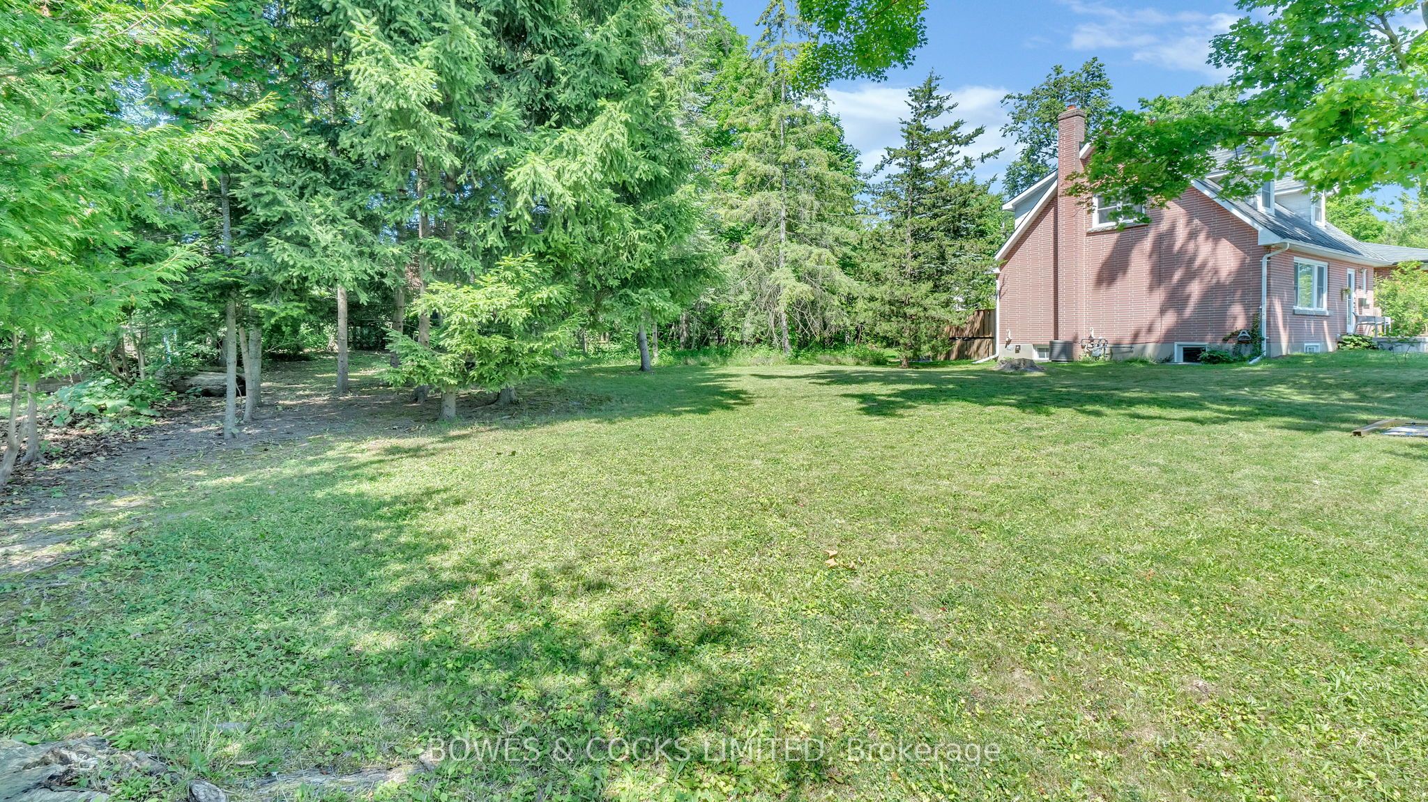 125 Greenhill Drive Property Photo 5