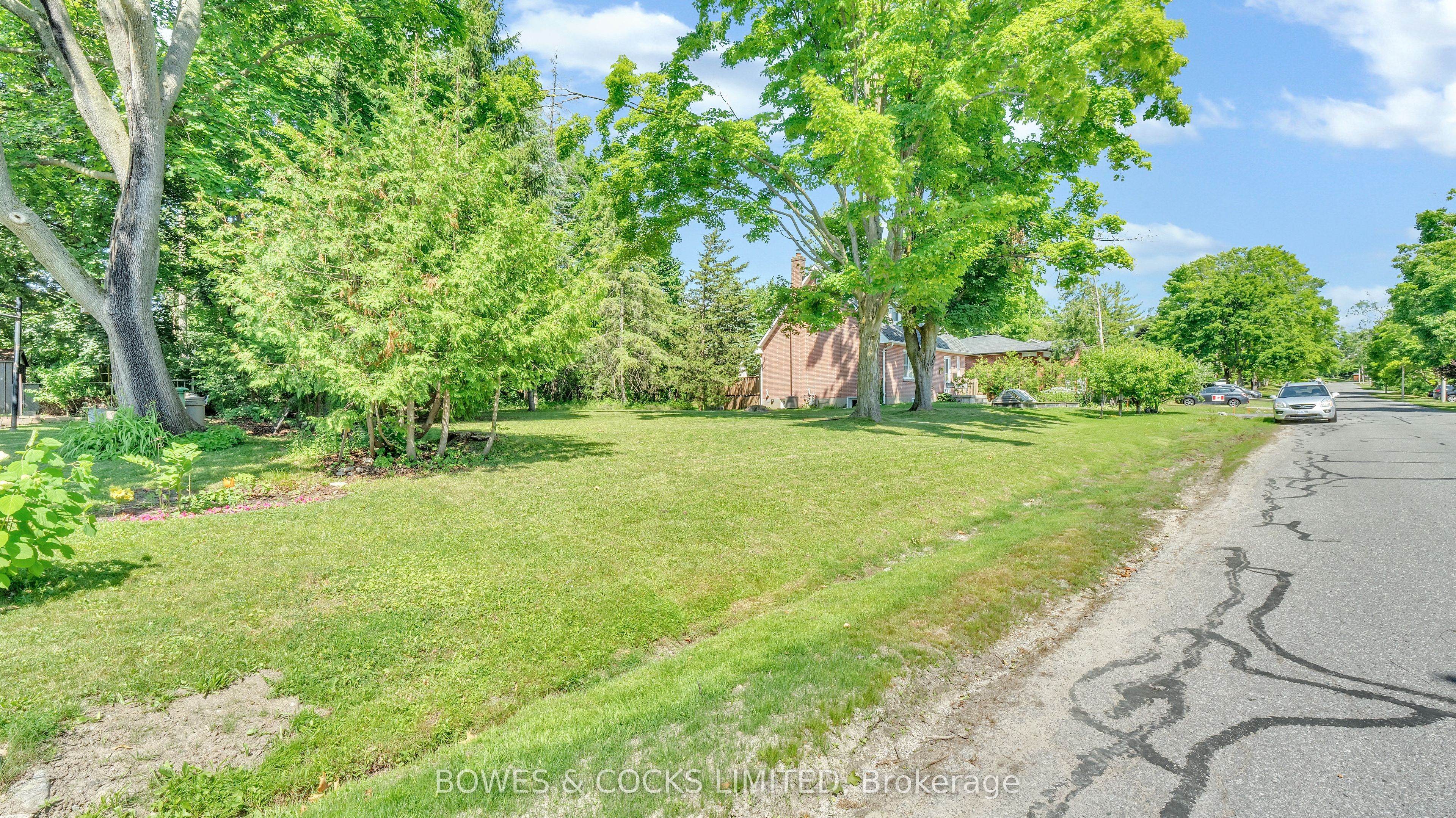 125 Greenhill Drive Property Photo 18