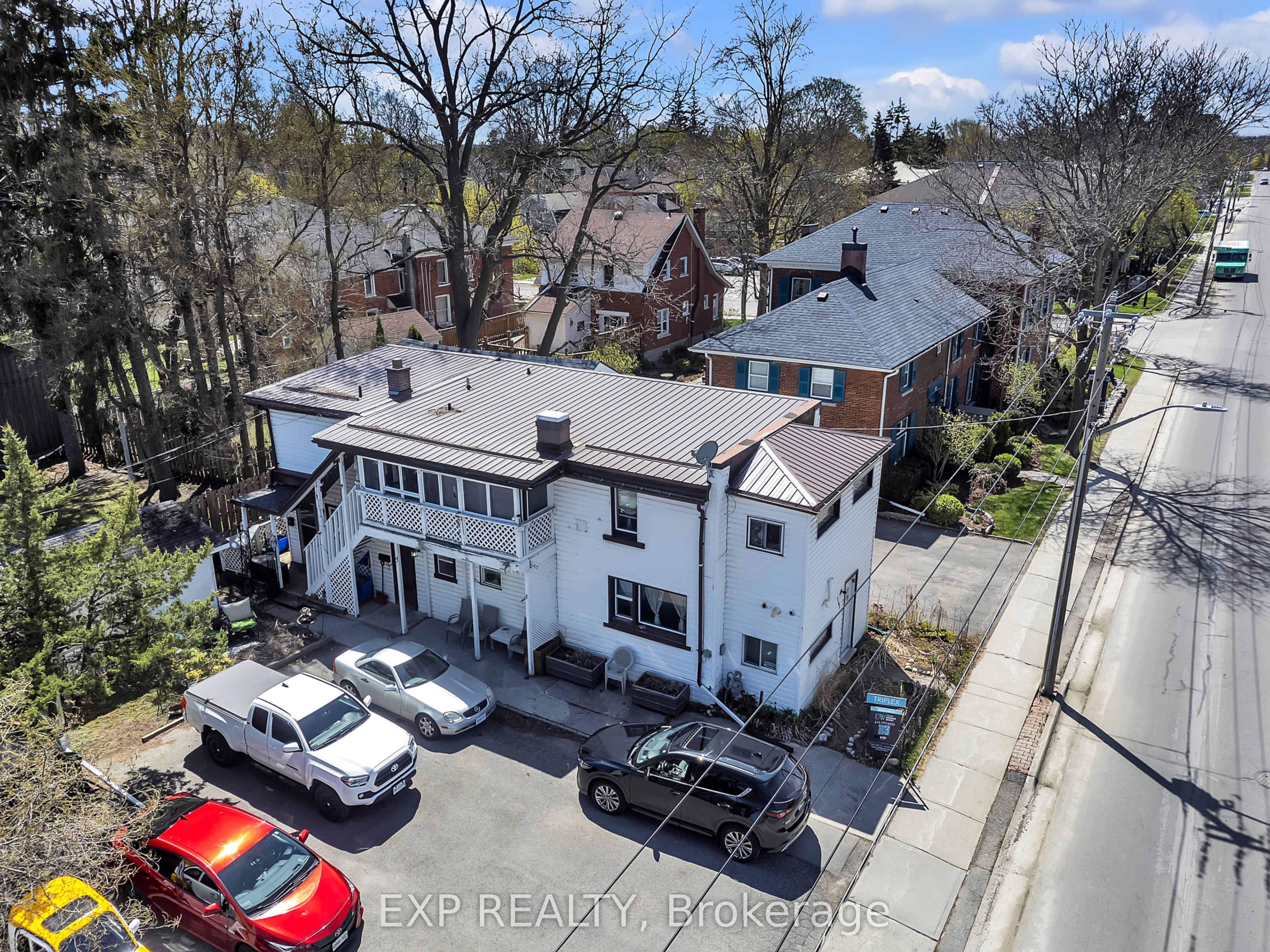 147 Victoria Avenue Property Photo