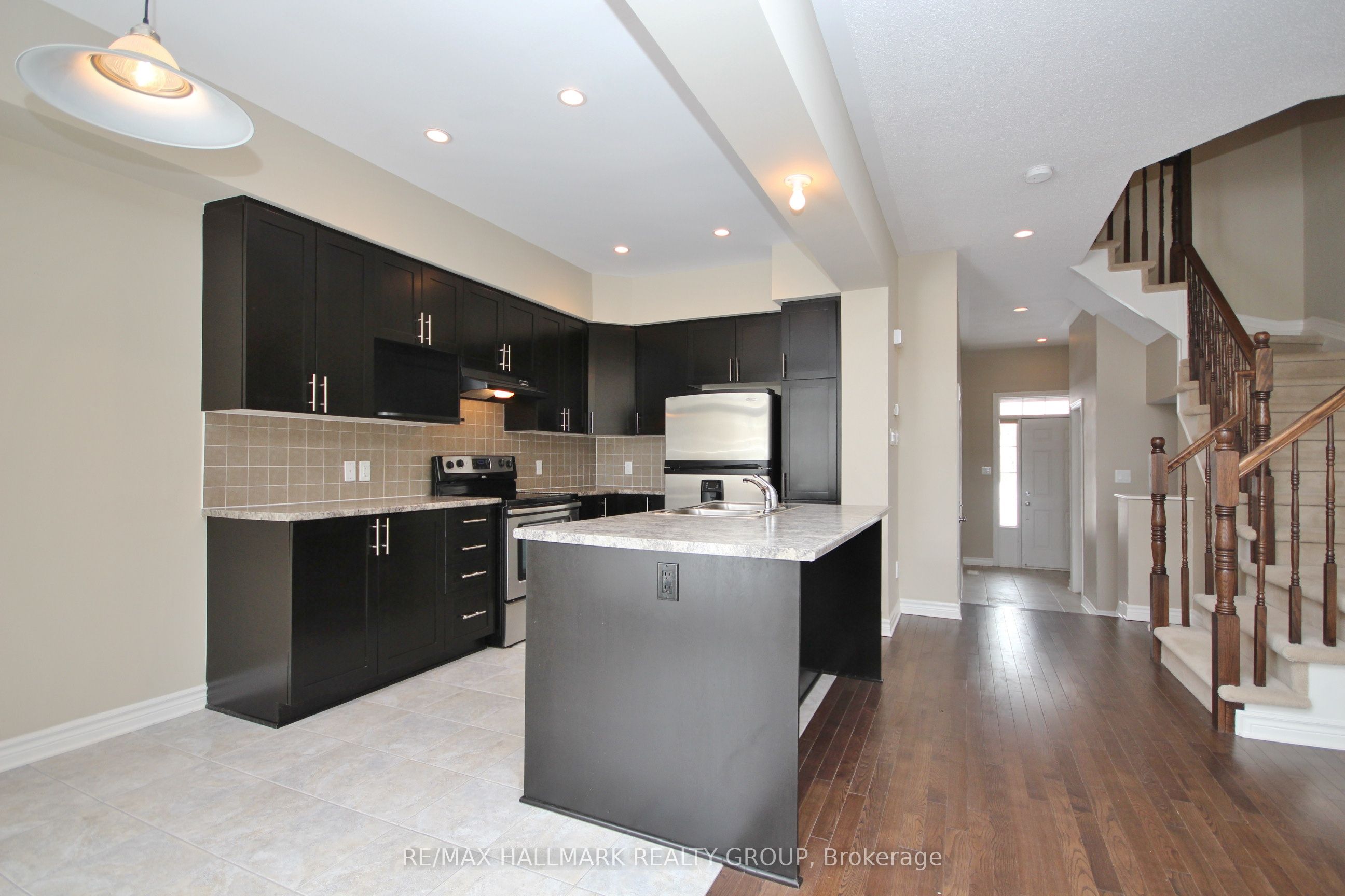 17 Madelon Drive Property Photo 9