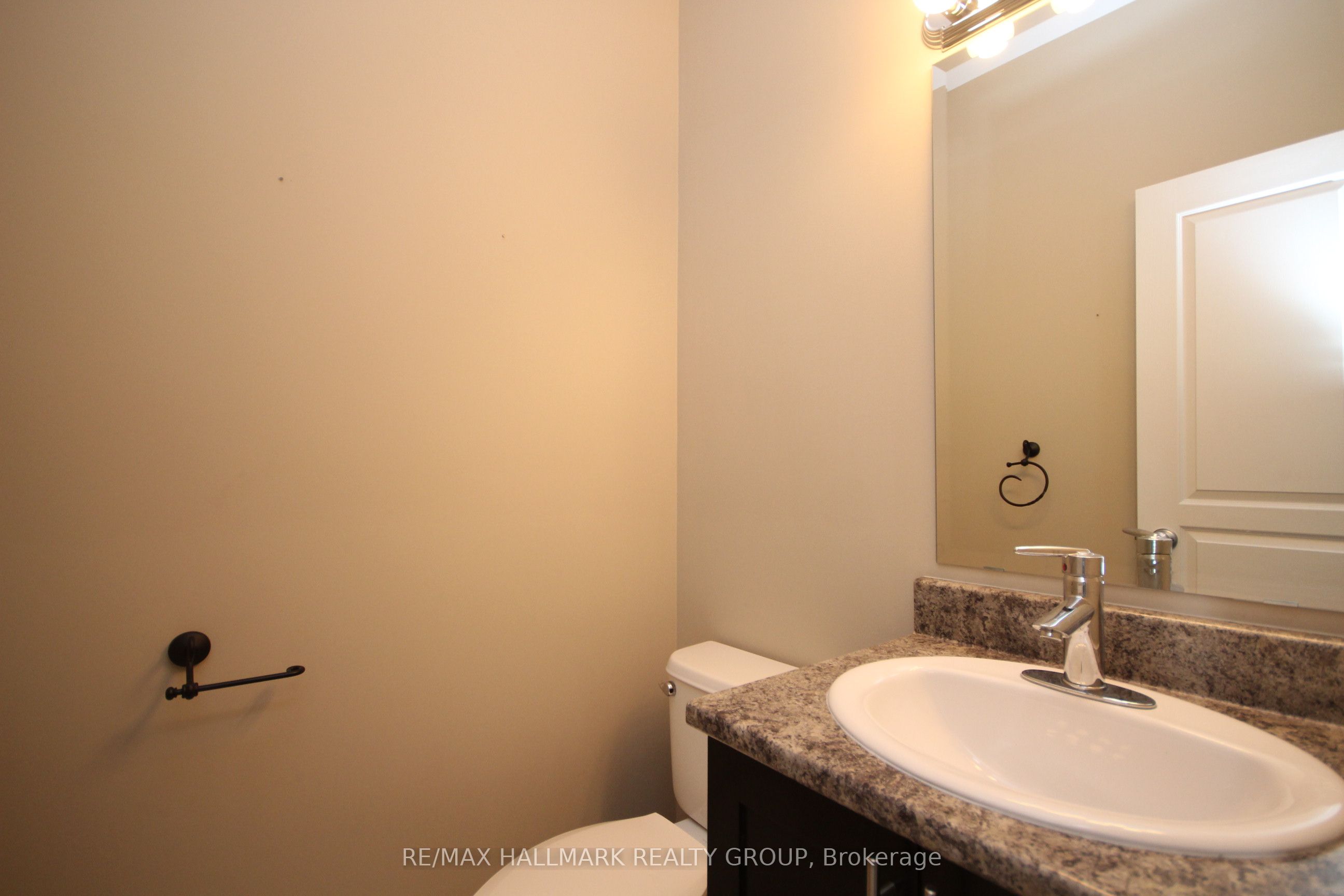 17 Madelon Drive Property Photo 12