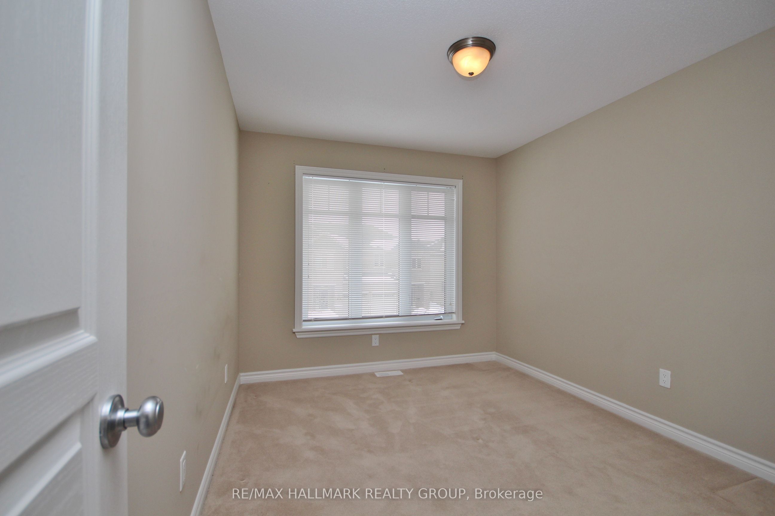 17 Madelon Drive Property Photo 16