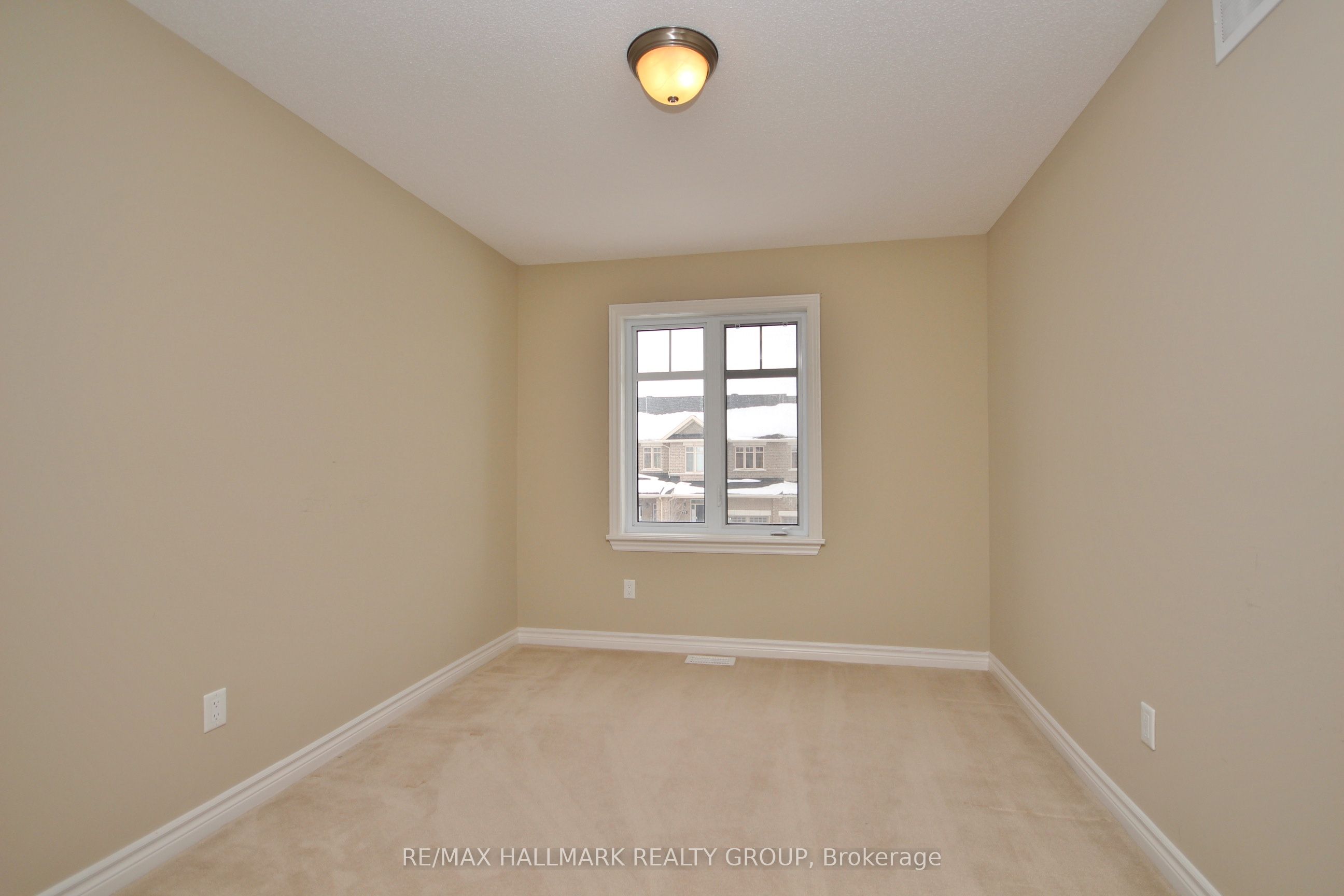 17 Madelon Drive Property Photo 18