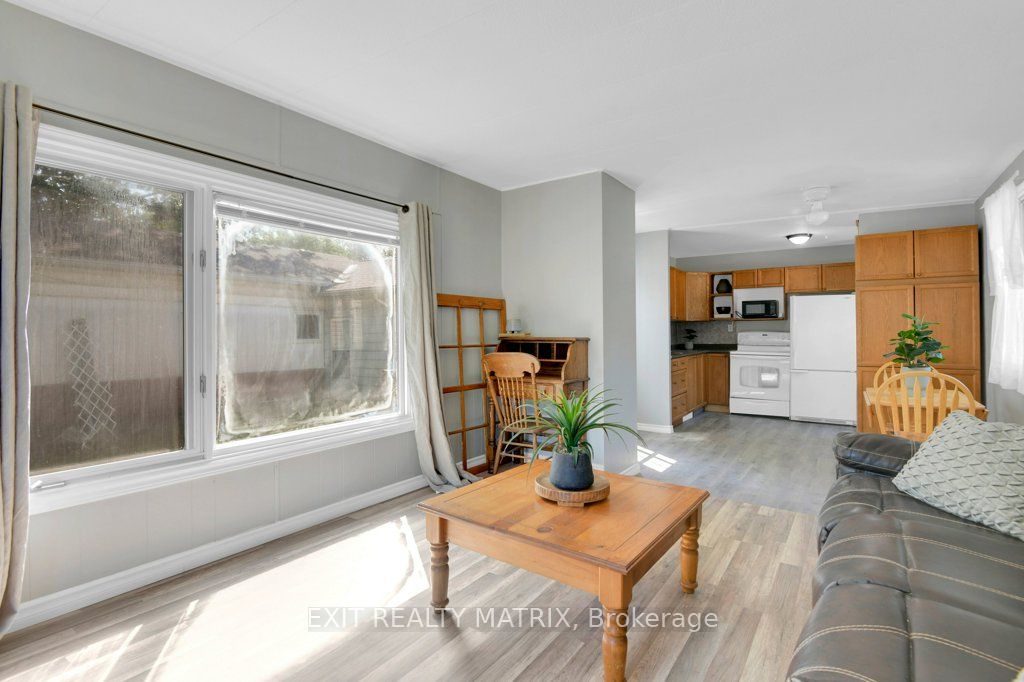 8930 Lynwood Park Private Property Photo 10