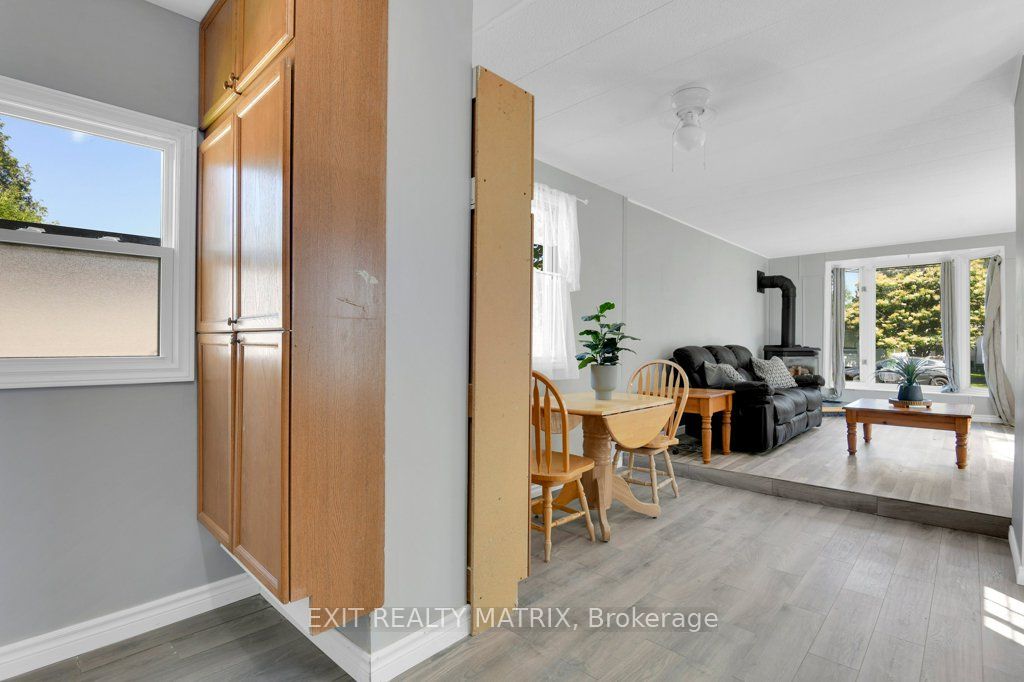 8930 Lynwood Park Private Property Photo 16