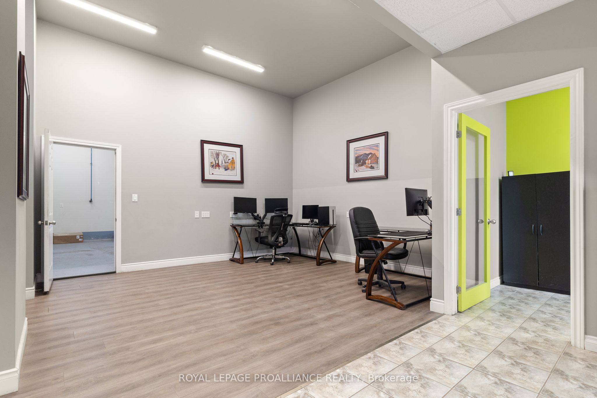 438 West Front Street W Property Photo 9