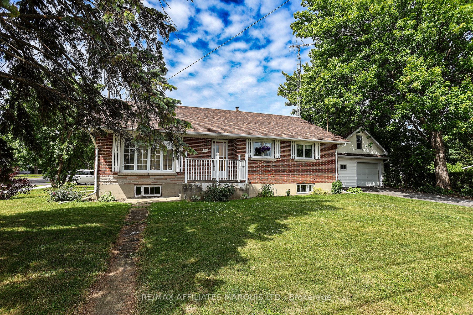 30 St.lawrence Street Property Photo 1