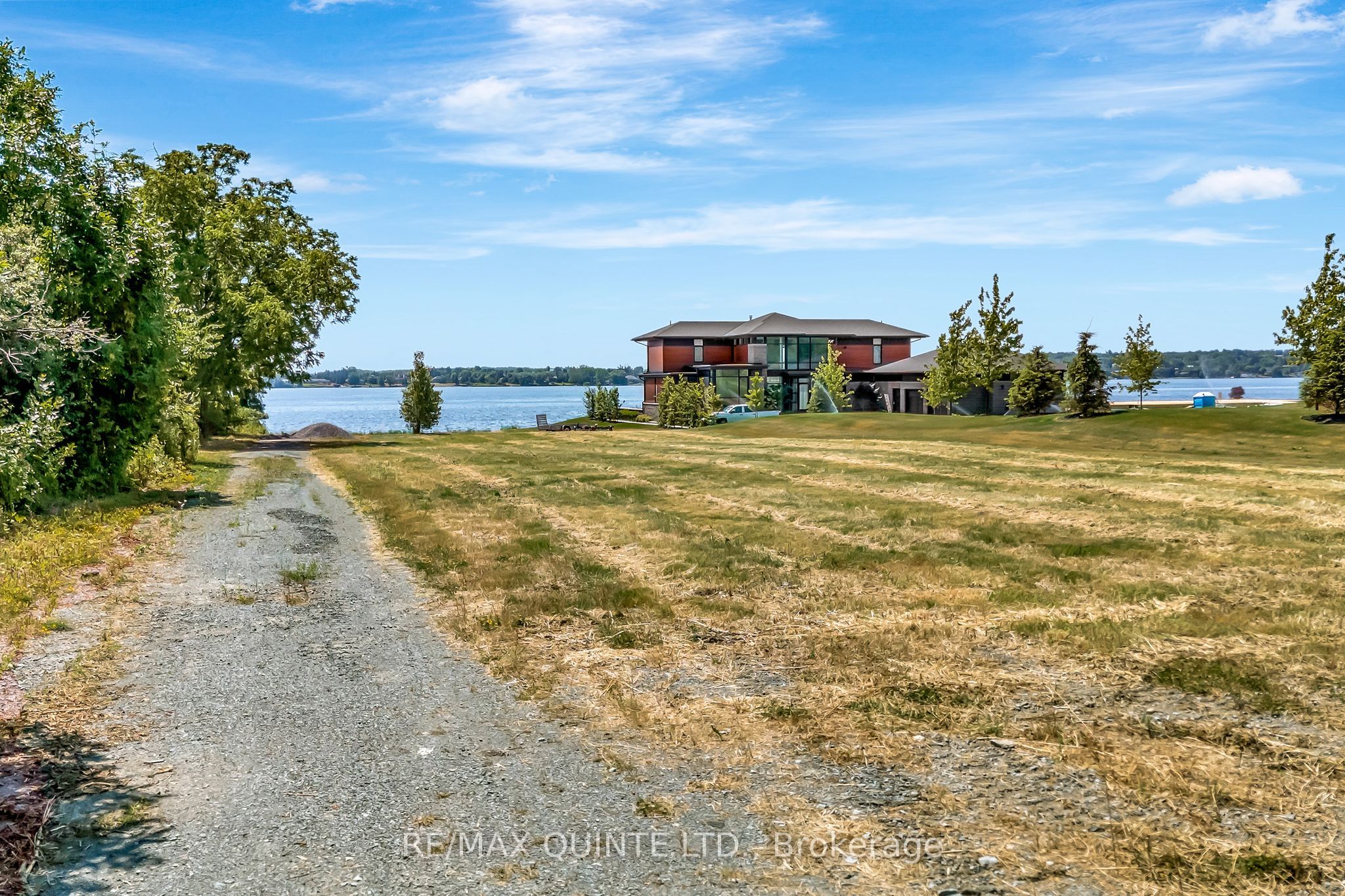 00 Old Highway 2 Property Photo 17