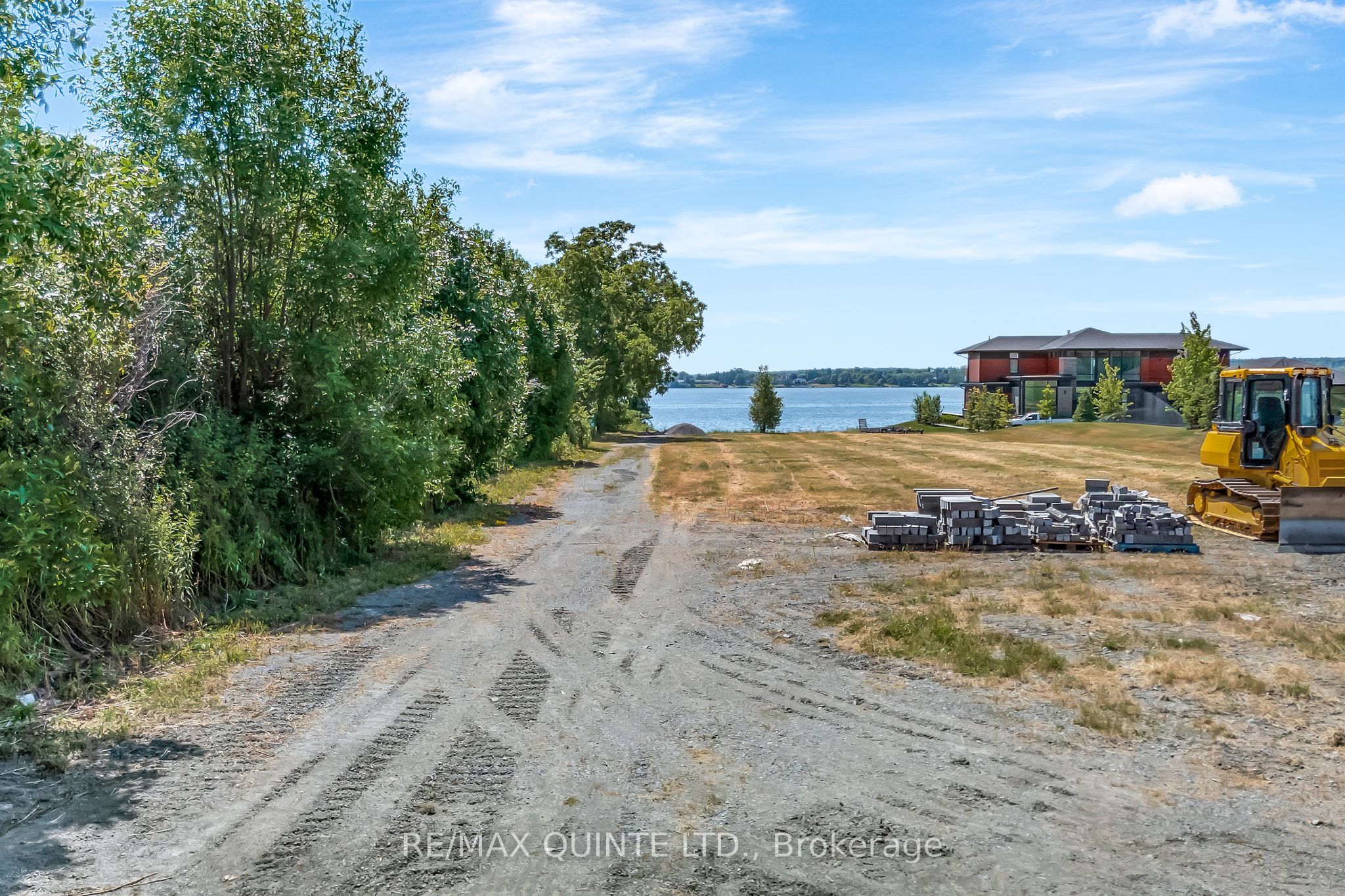 00 Old Highway 2 Property Photo 24