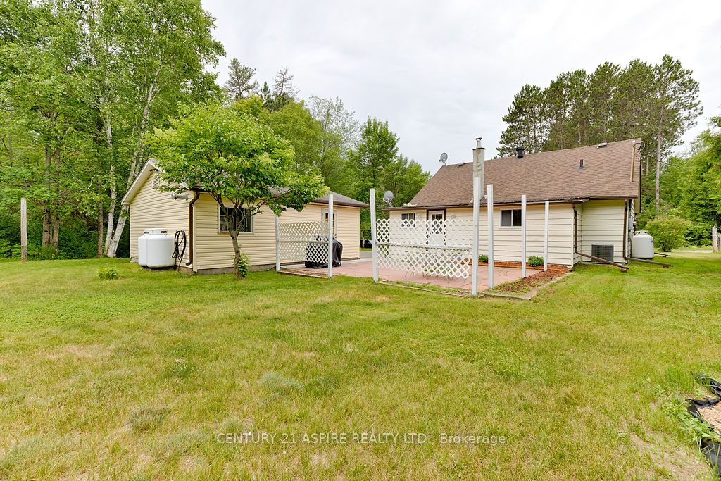 118 Hunts Road Property Photo 5