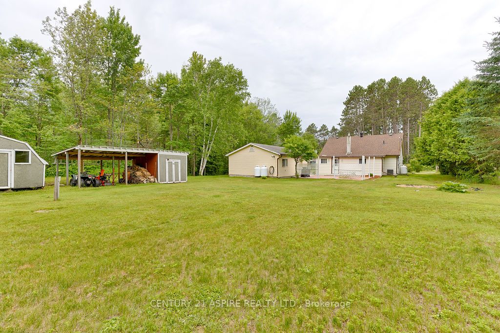 118 Hunts Road Property Photo 6