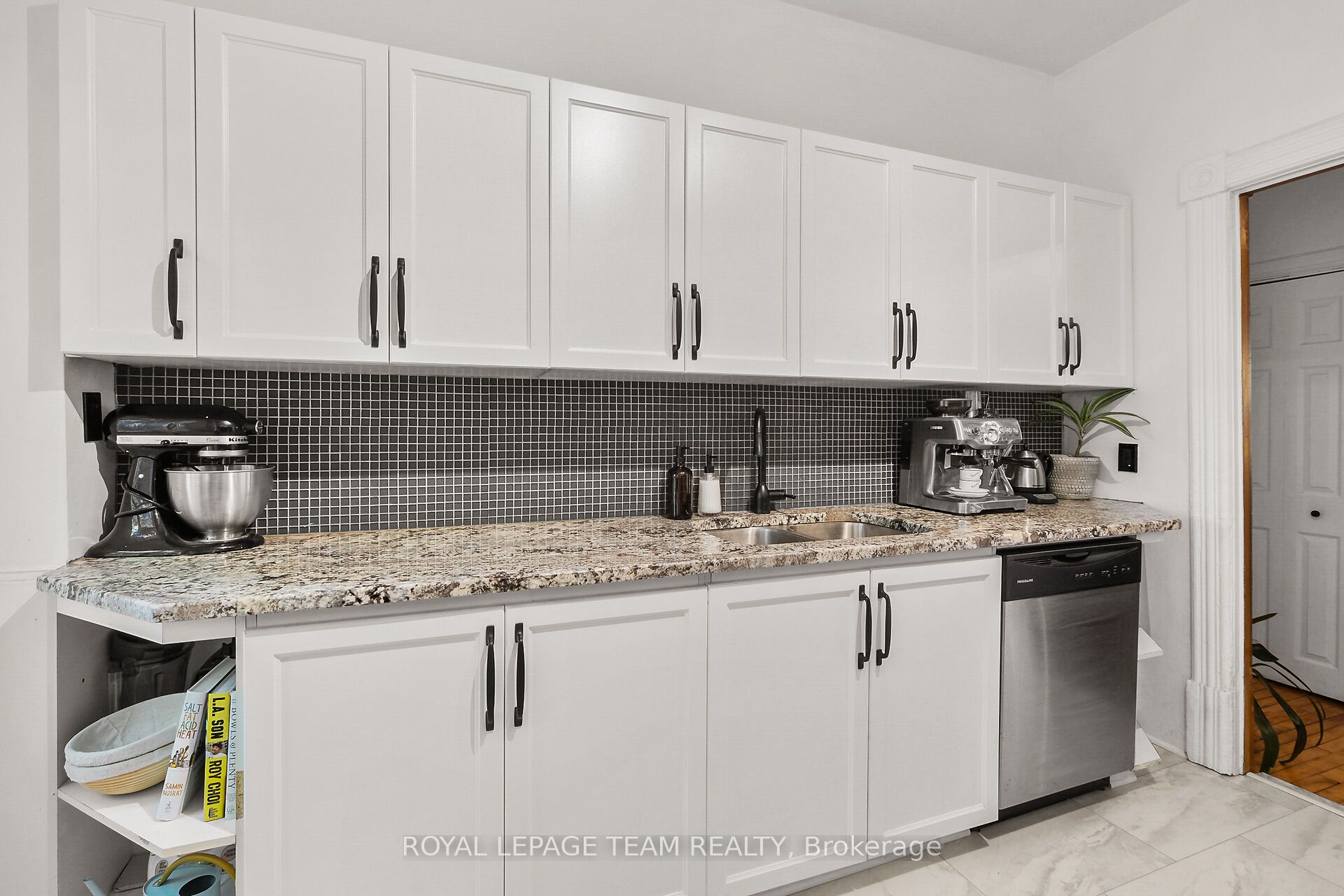 159 Hinton Avenue Property Photo 16