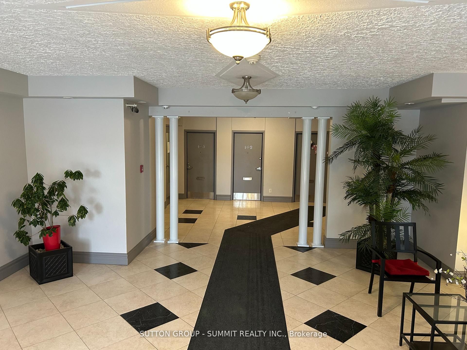 101 Queen Street 506 Property Photo 6