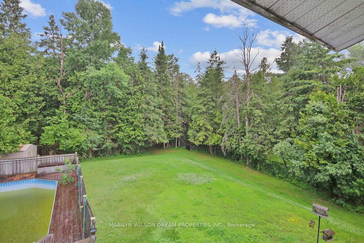 3089 Barlow Crescent Property Photo 25