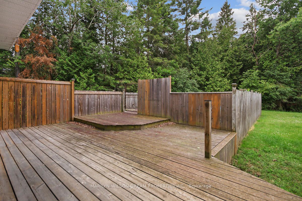 3089 Barlow Crescent Property Photo 39
