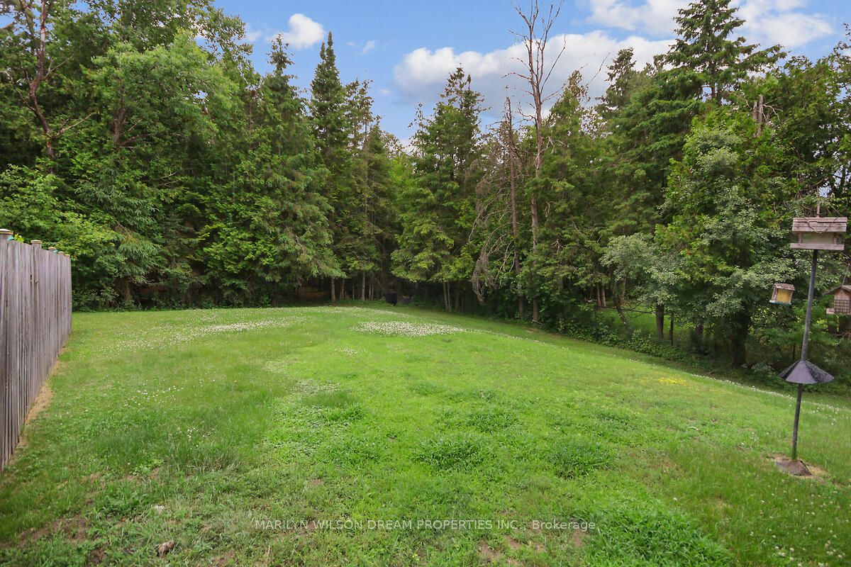 3089 Barlow Crescent Property Photo 40