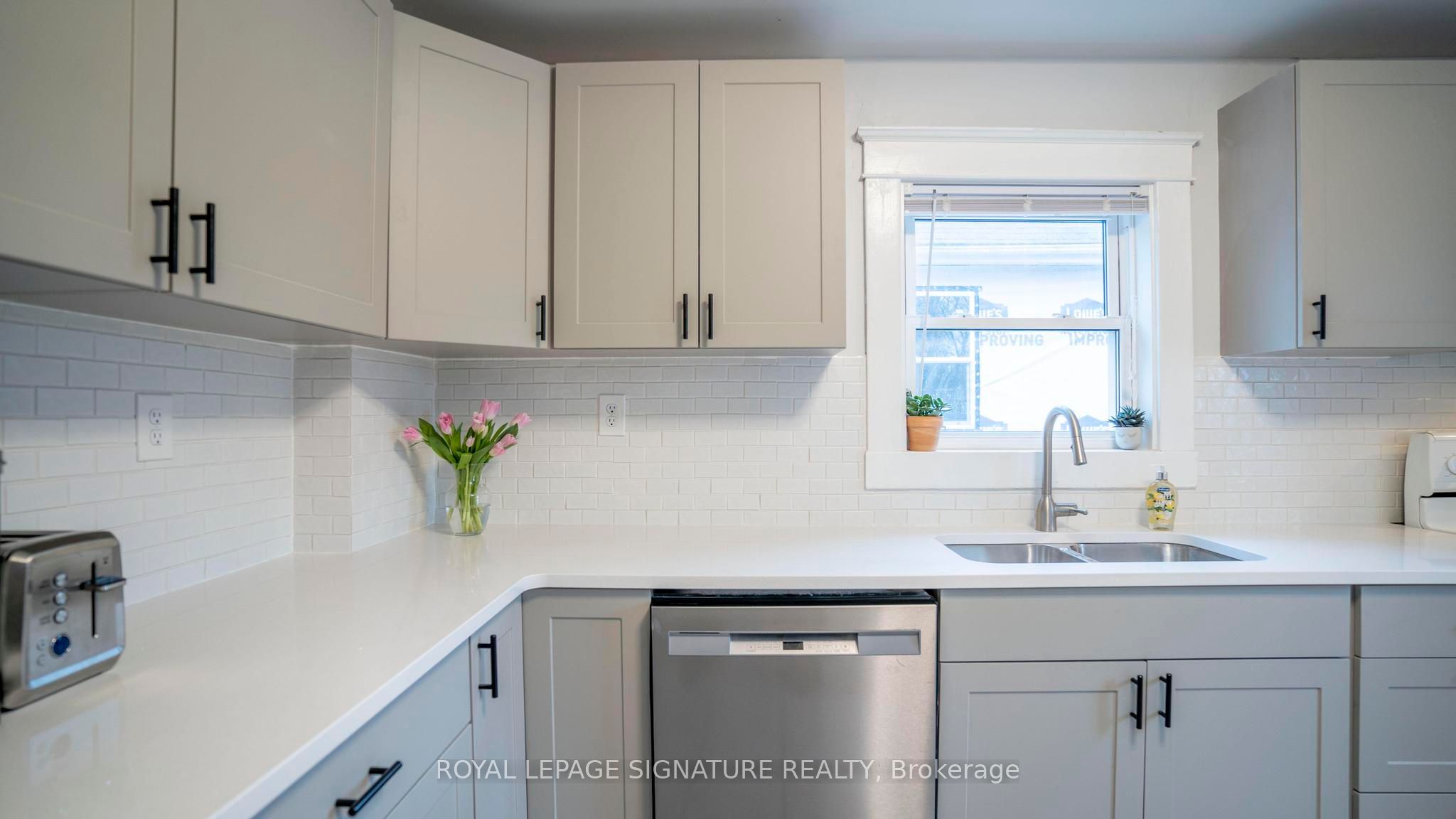 2 Mcdonald Avenue Property Photo 17