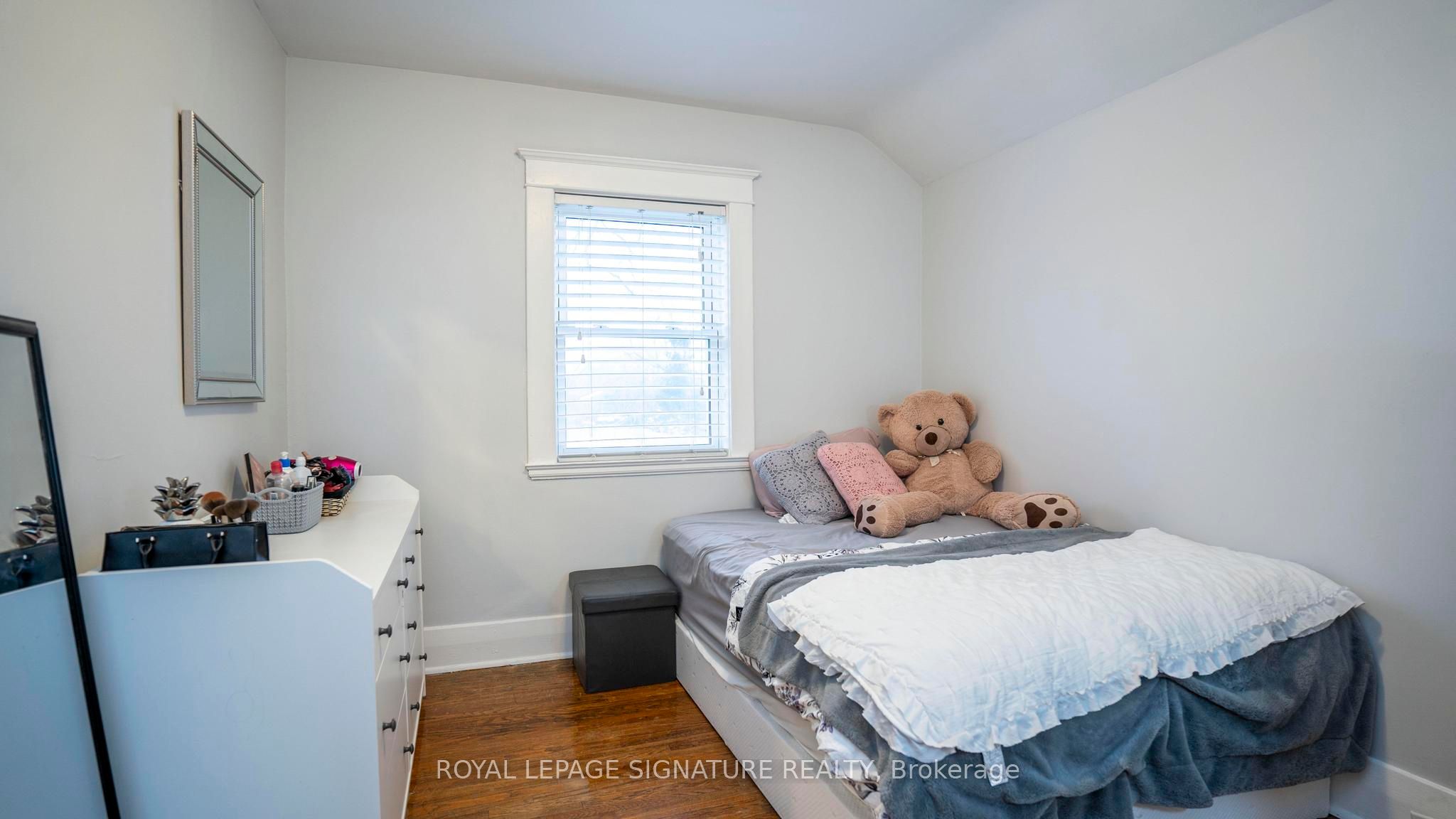 2 Mcdonald Avenue Property Photo 22