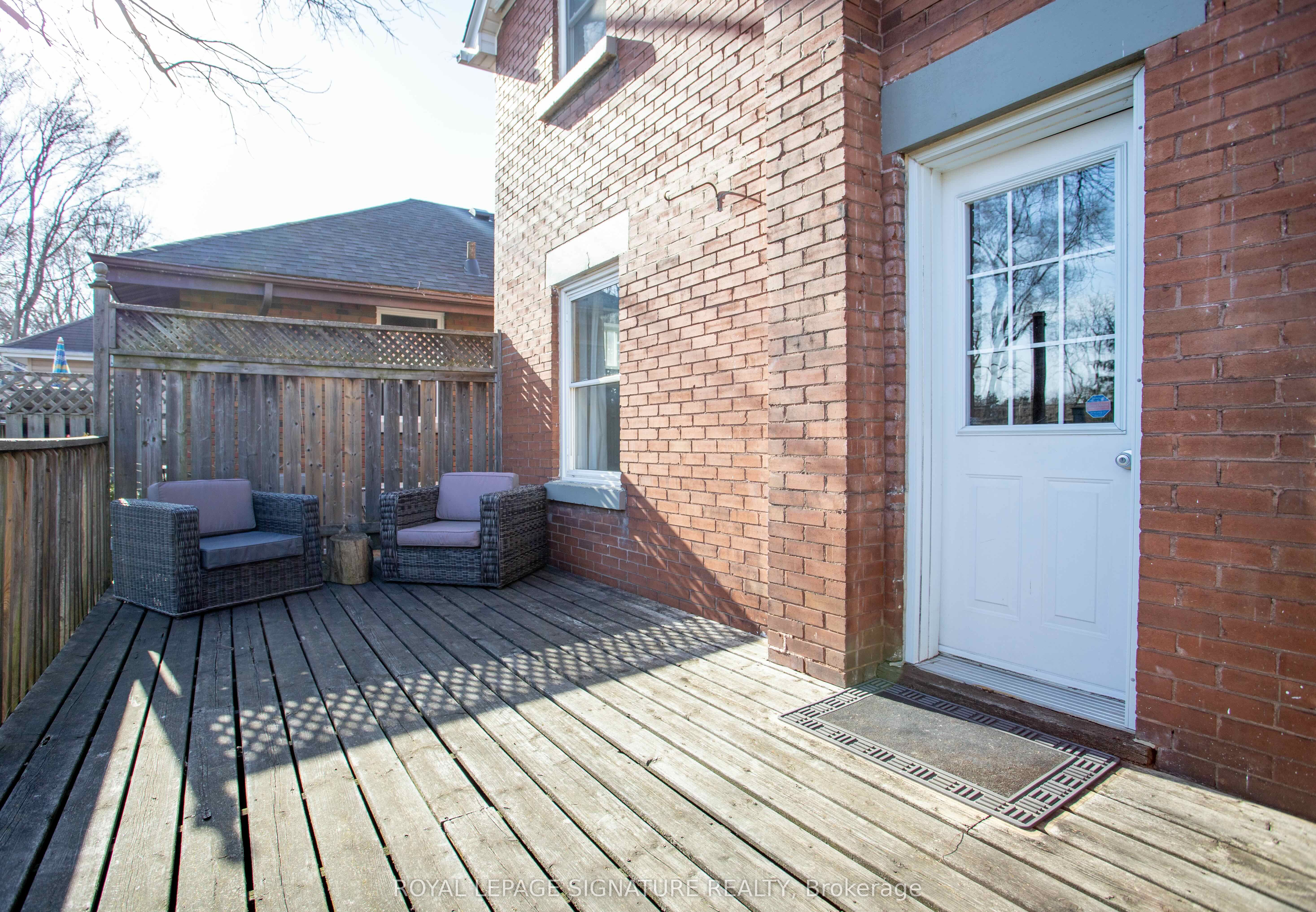 2 Mcdonald Avenue Property Photo 37