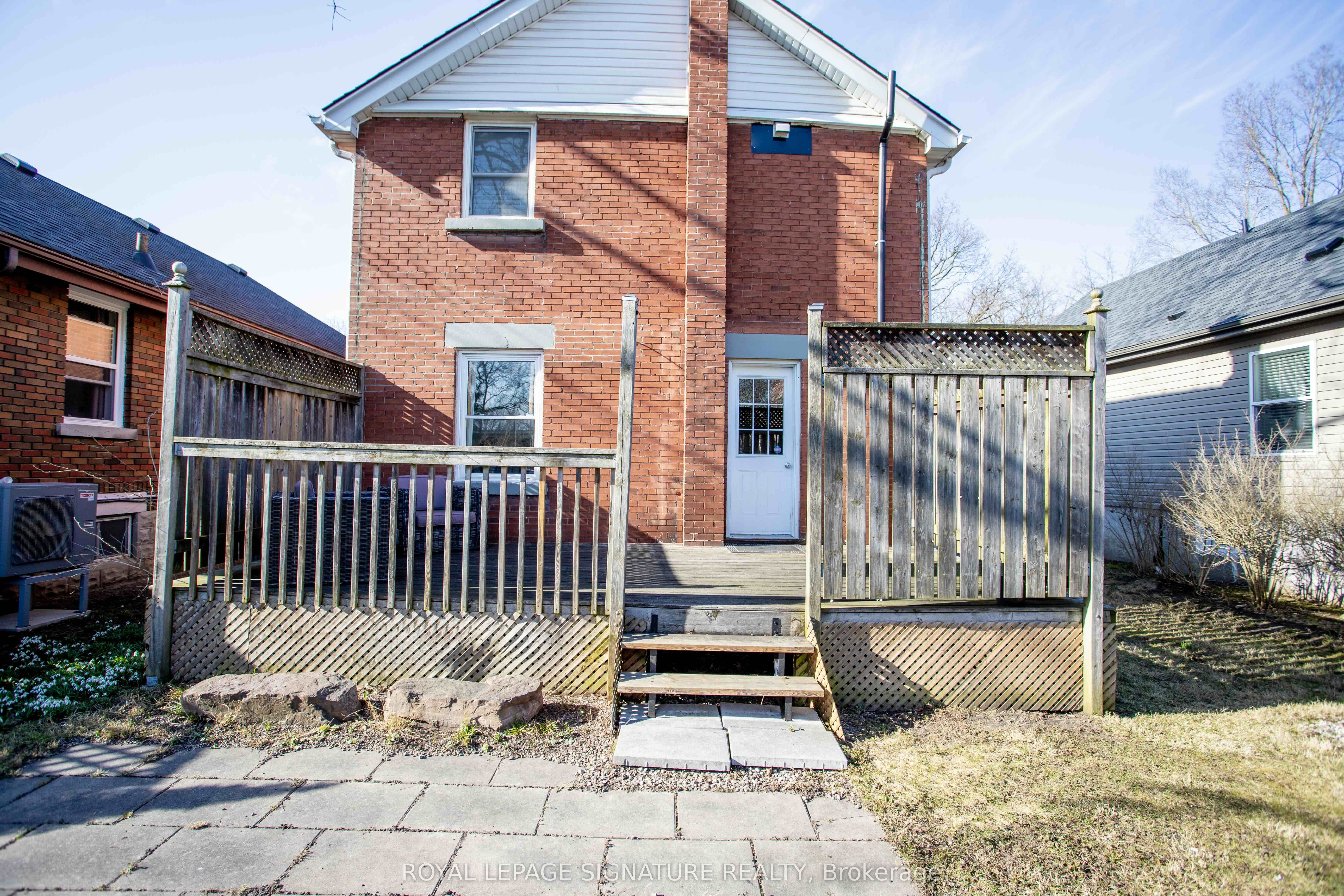 2 Mcdonald Avenue Property Photo 39
