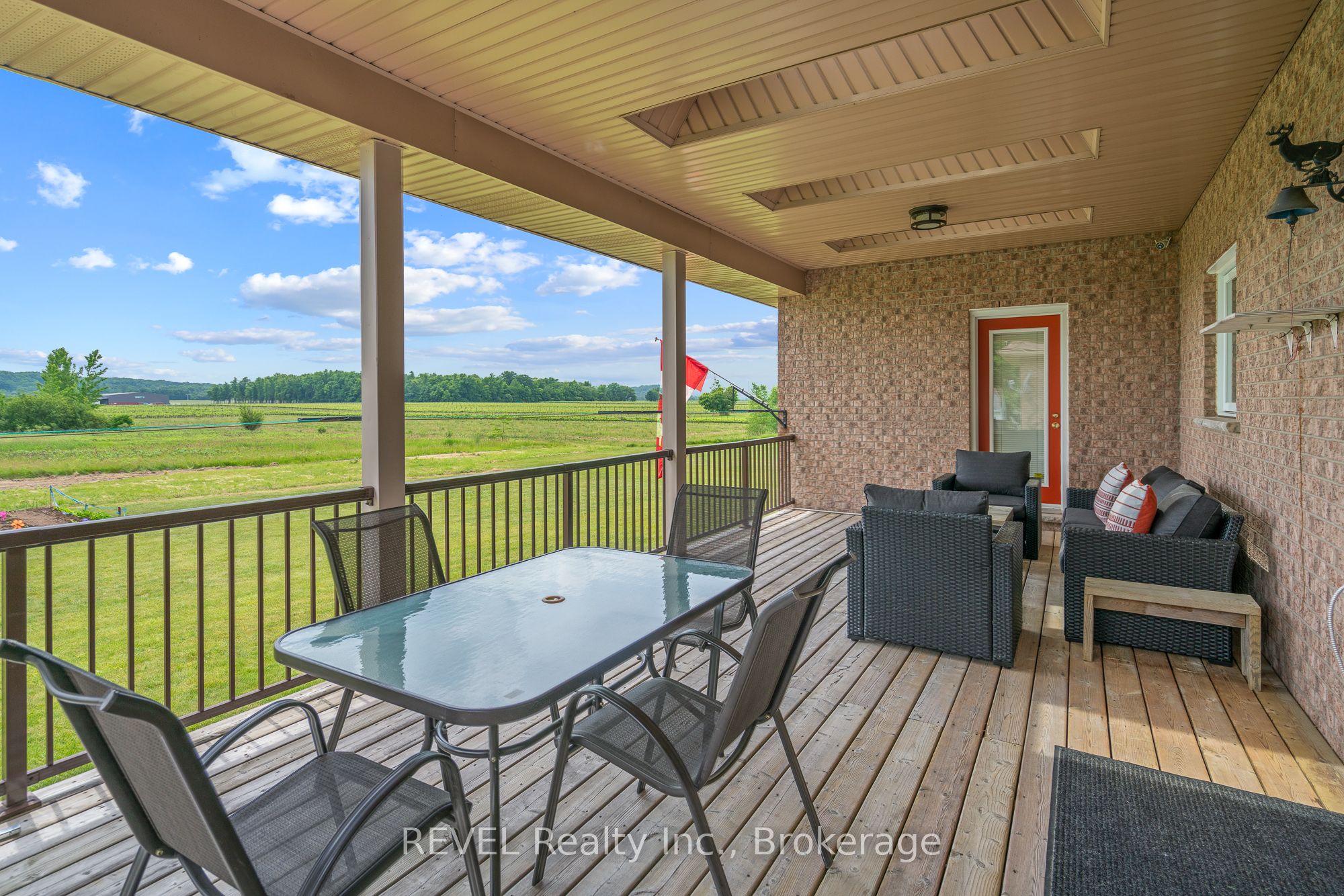 925 Queenston Road Property Photo 46