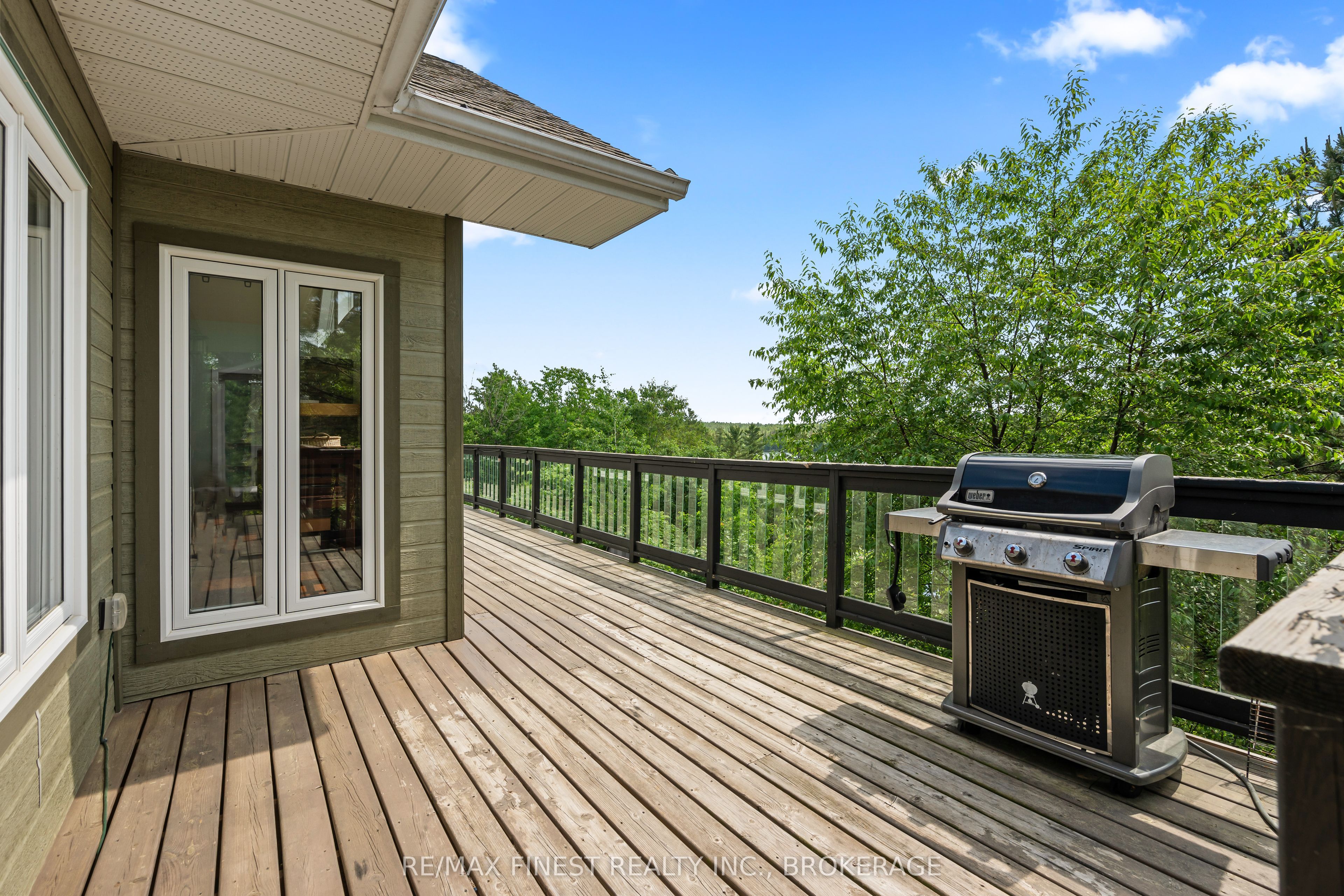 2092 Beach Road Property Photo 38