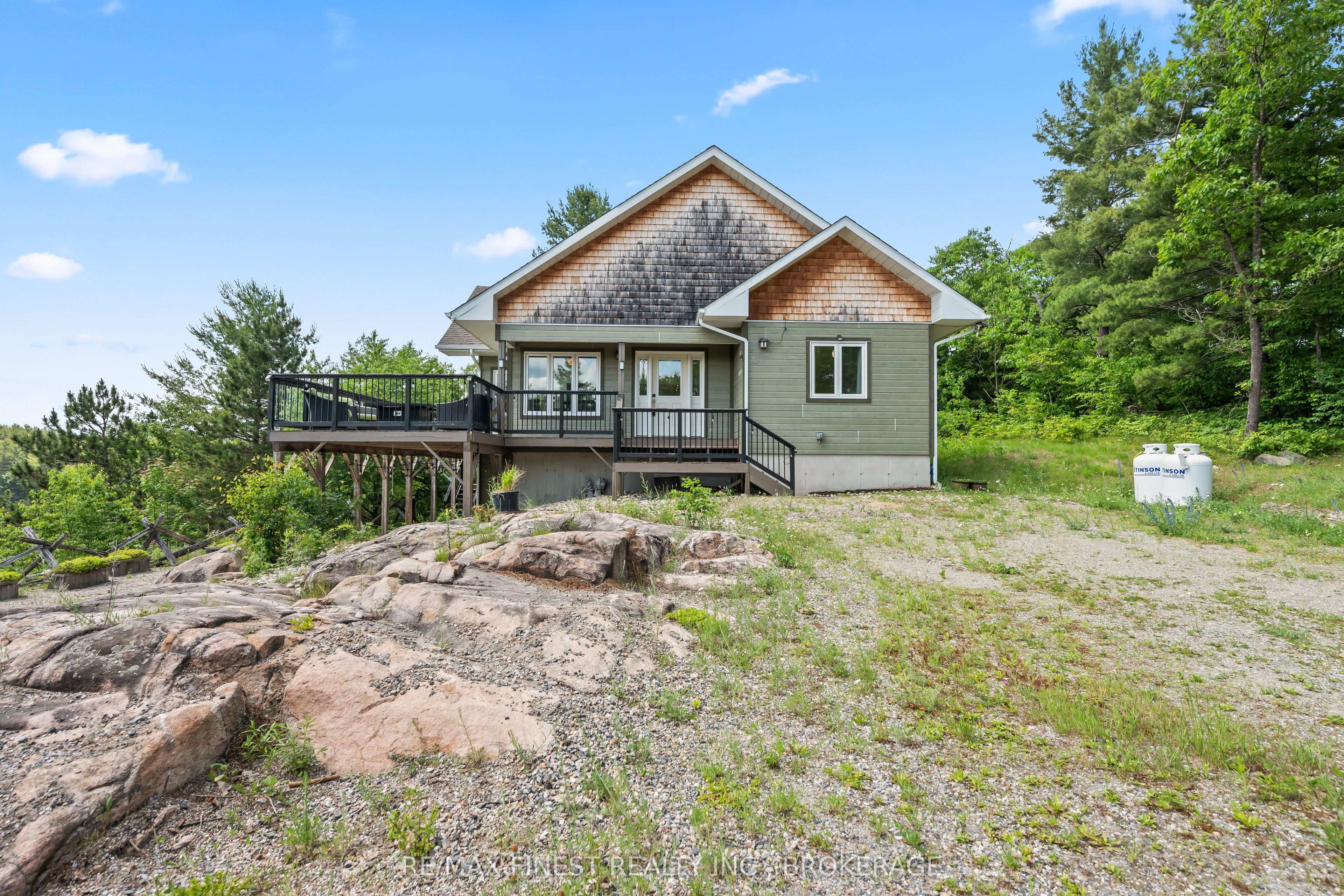 2092 Beach Road Property Photo 42
