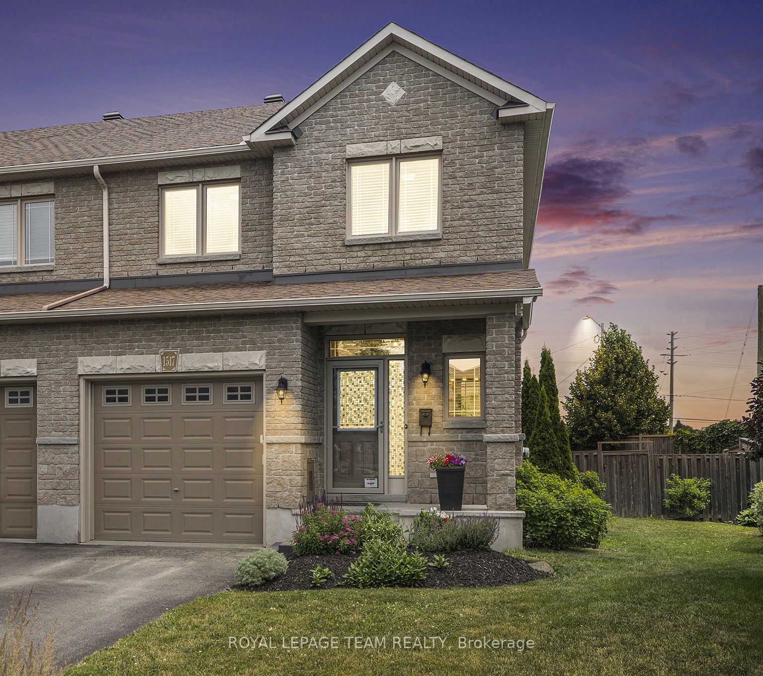 1517 Carronbridge Circle Property Photo 1