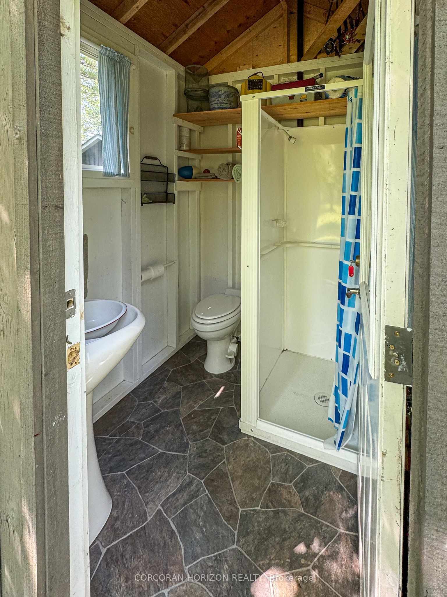 1068 Hartley Road Property Photo 24