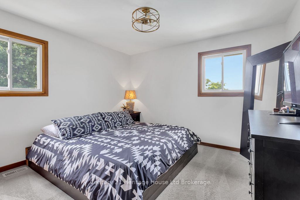 686 Goshen Road Property Photo 10